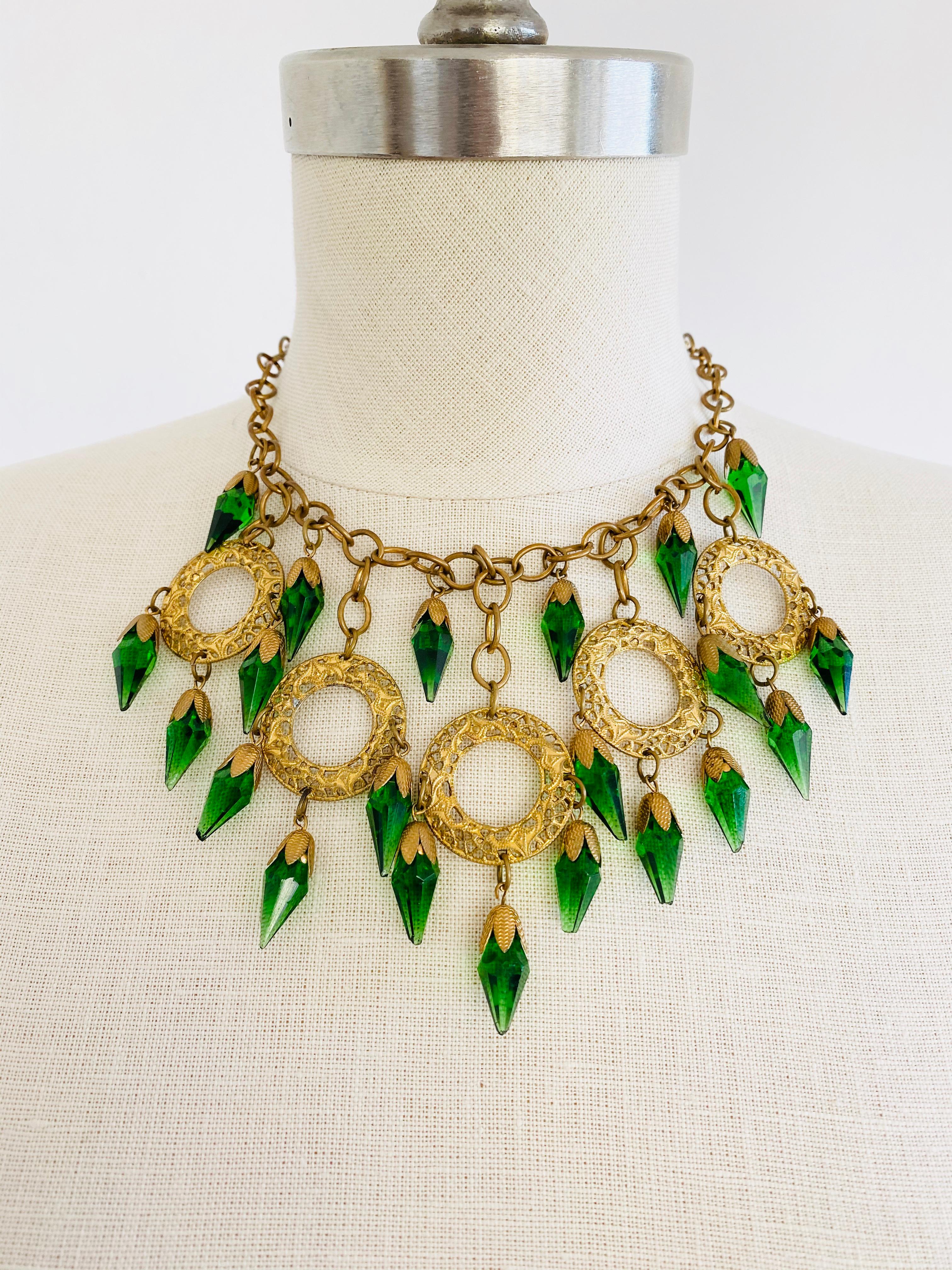 Art Deco Bohemian Green Glass Dangle Choker Bib Necklace For Sale