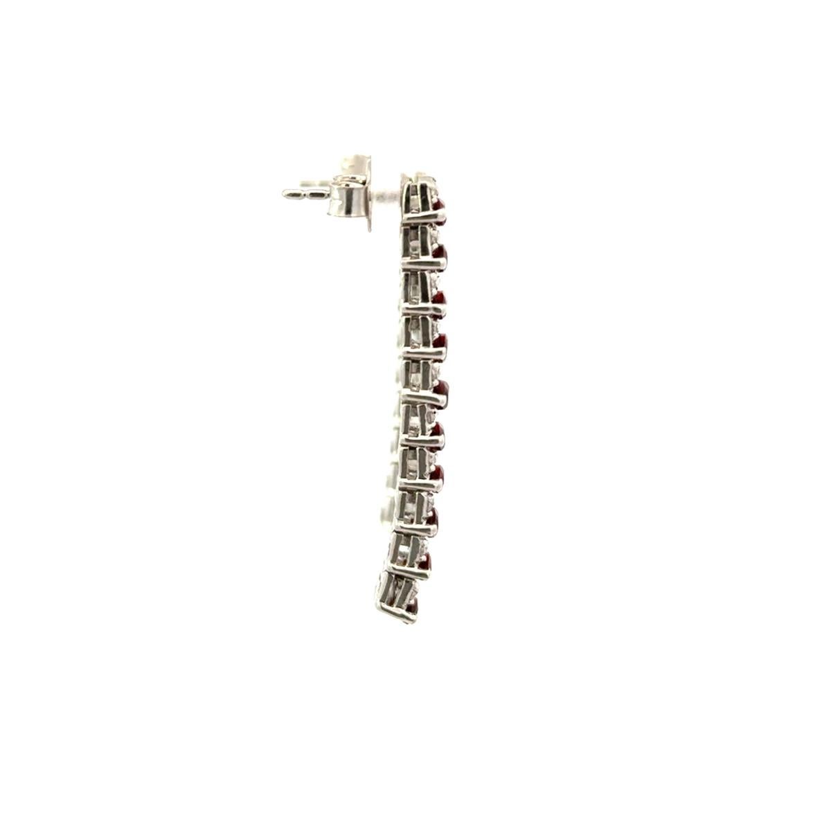 Modernista Orecchini a pendente lunghi e bohémien in granato lineare Made Solid Silver 925 per la mamma in vendita