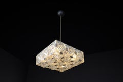 Araña de cristal y cromo de la Bohemia Moderna de Mediados de Siglo, Checoslovaquia, años 70