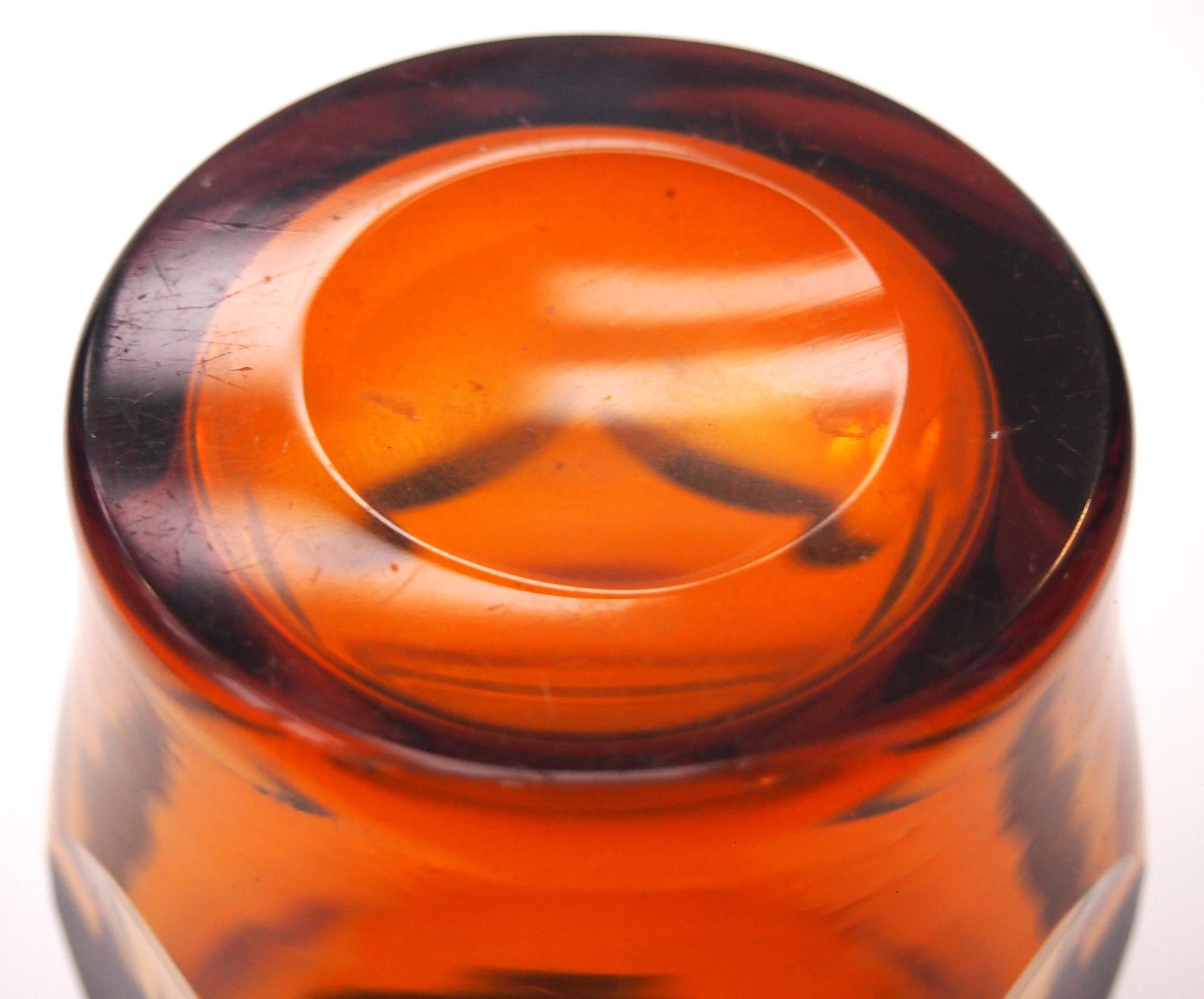 Böhmische Moser Art Deco Oroplastic Honey Bernsteinglas Vase, 1920 (Glaskunst) im Angebot