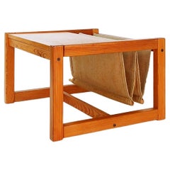 Tavolino in pino boemo con portariviste di Karin Möbring per Ikea anni '70