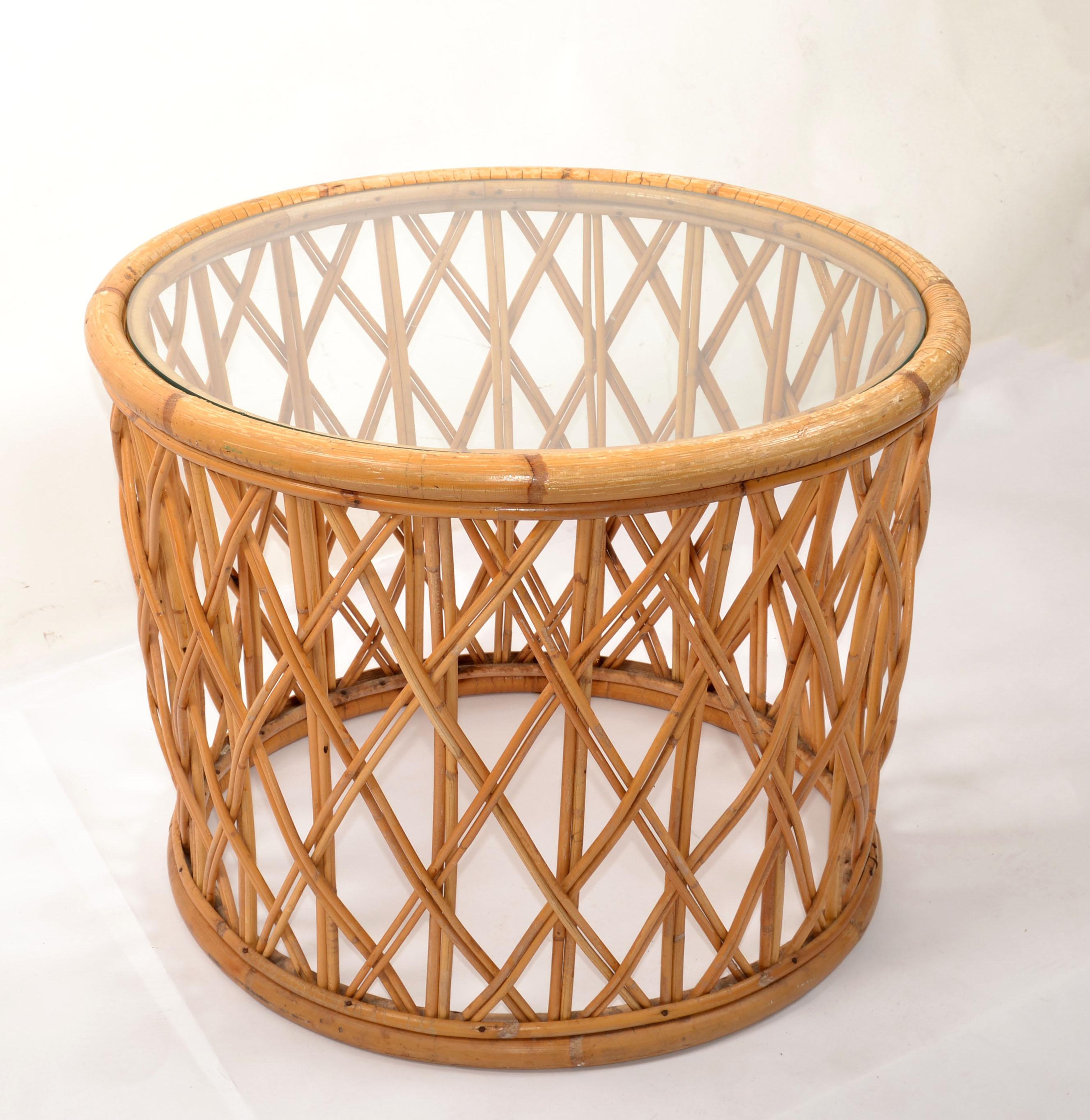 Bohemian Round Bend Bambo Rattan Reed, Wicker Coffee or Cocktail Table Glass Top For Sale 8
