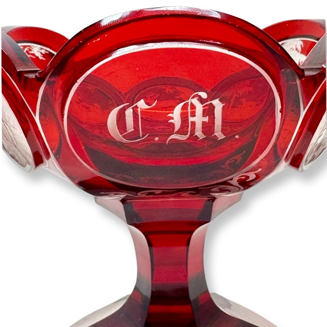 Bohemian Ruby-Stained Crystal Bowl with Engravings, Karl Pfohl, 19th Century For Sale 3