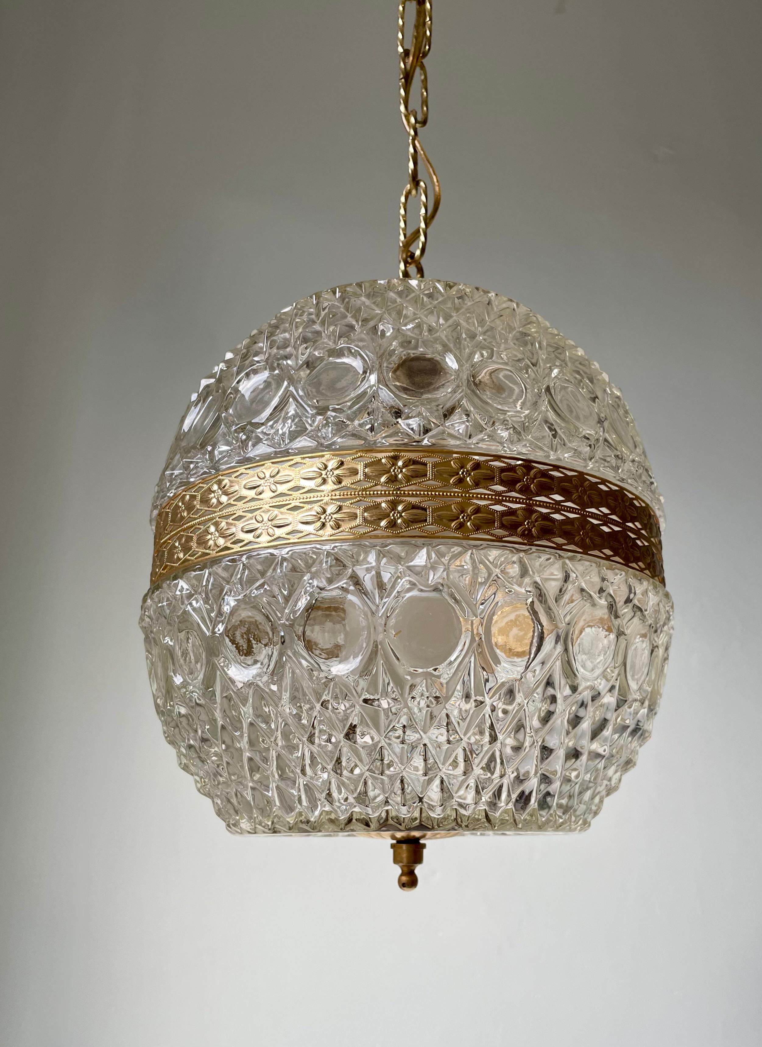 Bohemian Textured Art Glass Gilt Metal Globe Pendant, 1930s In Good Condition For Sale In Copenhagen, DK