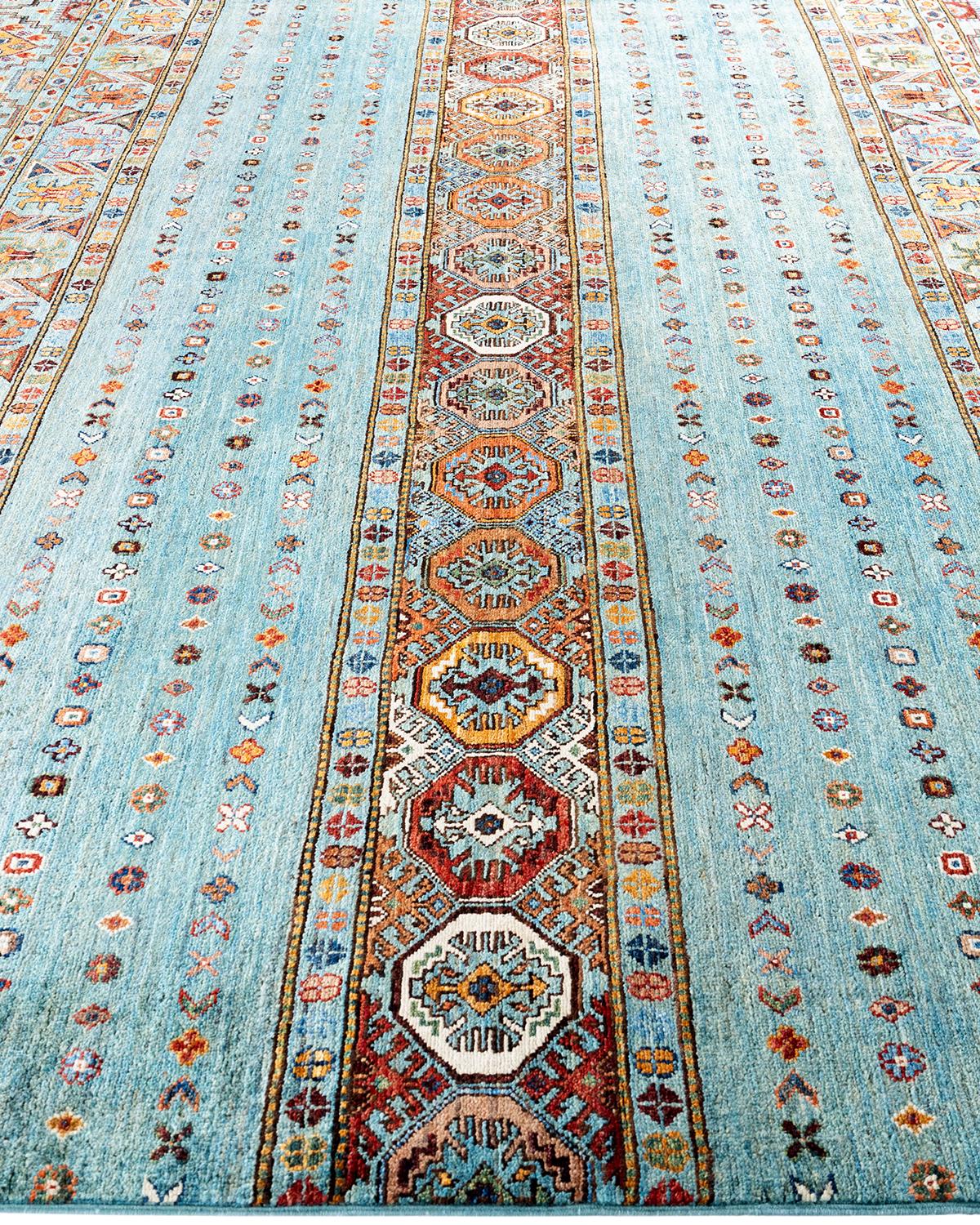 Noué à la main Tapis de Bohème bleu clair noué à la main de 8' 1
