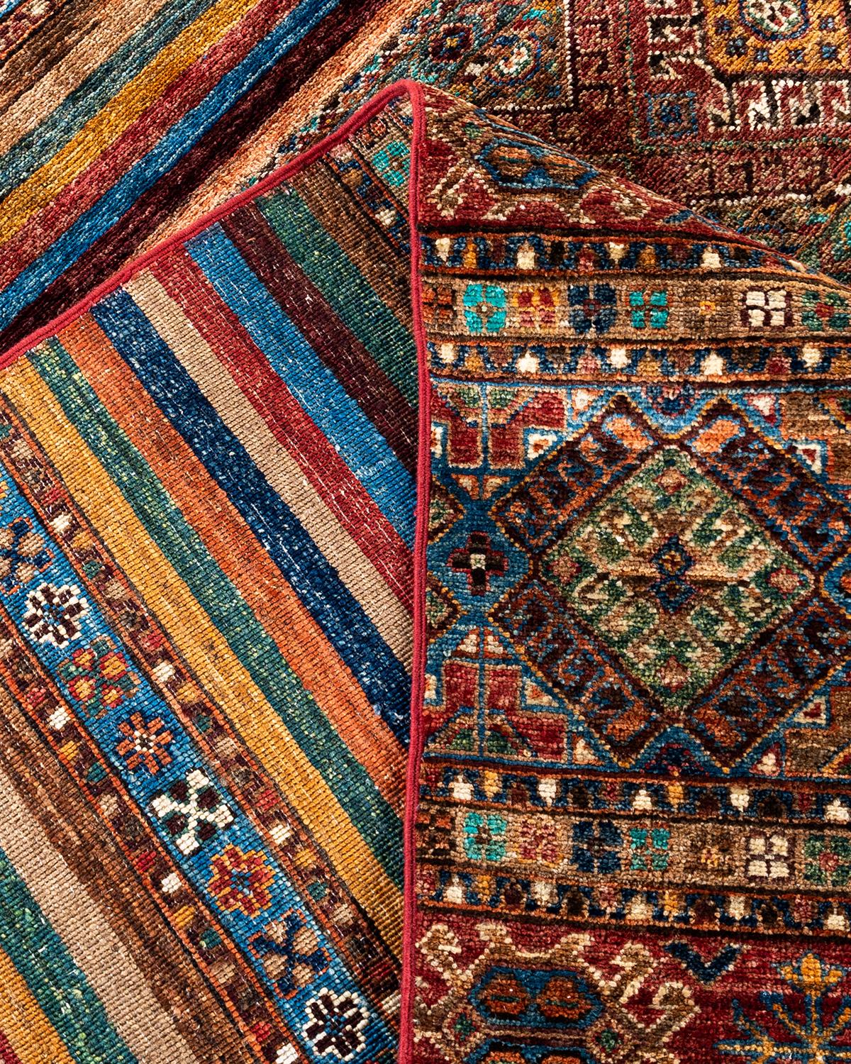 XXIe siècle et contemporain Tapis de laine rouge de Bohème noué à la main 8' 2
