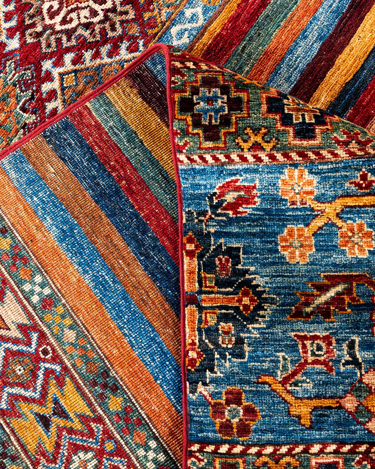 XXIe siècle et contemporain Tapis de laine rouge de Bohème noué à la main 8' 3