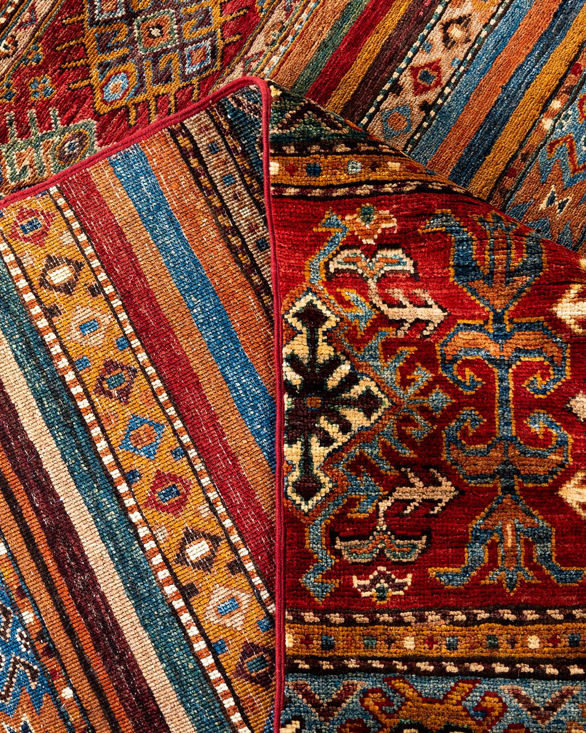 XXIe siècle et contemporain Tapis de laine rouge de Bohème noué à la main 8' 4