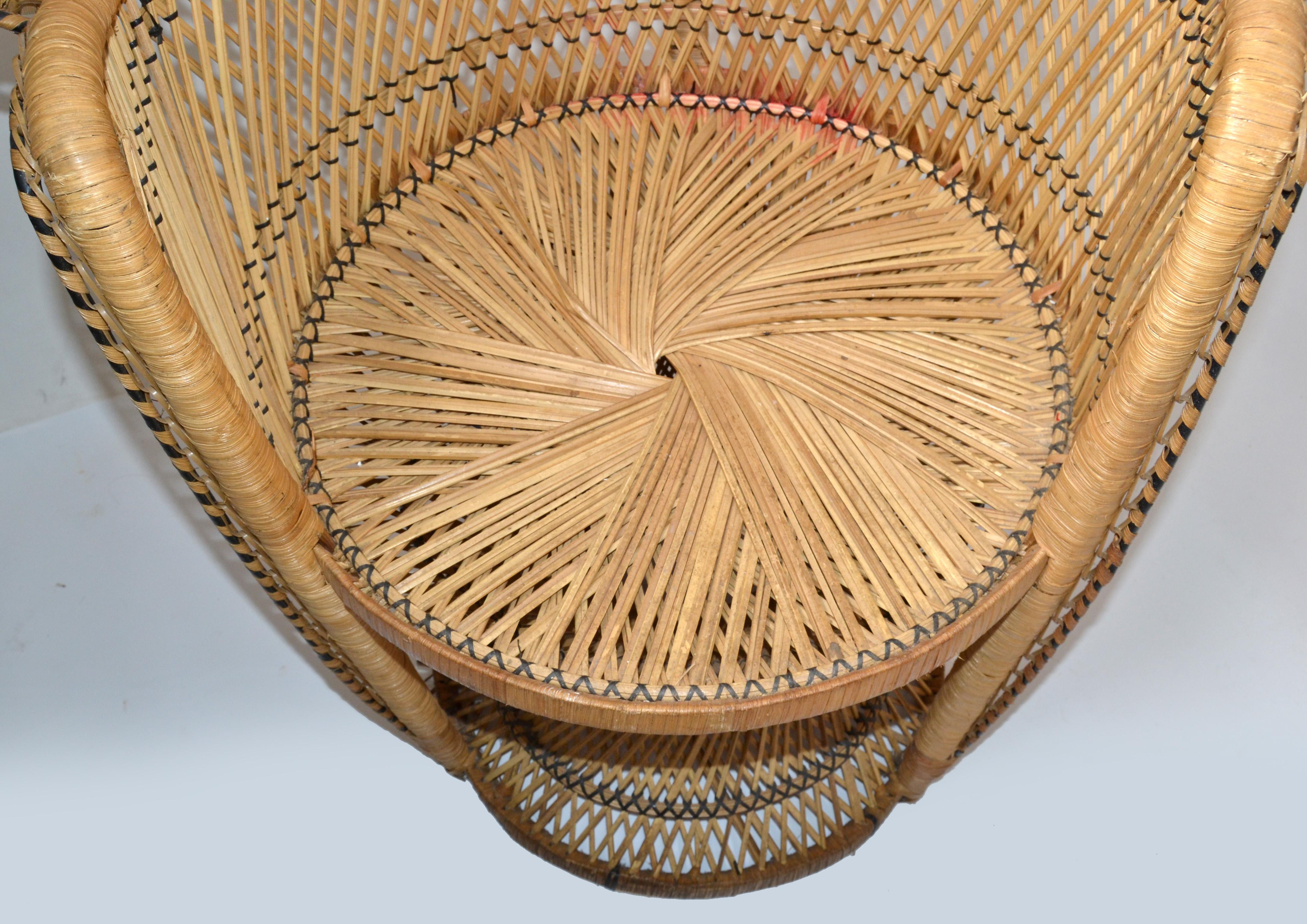Anglo-Indian Bohemian Vintage Handcrafted Beige & Black Wicker, Rattan, Reed Peacock Chair For Sale
