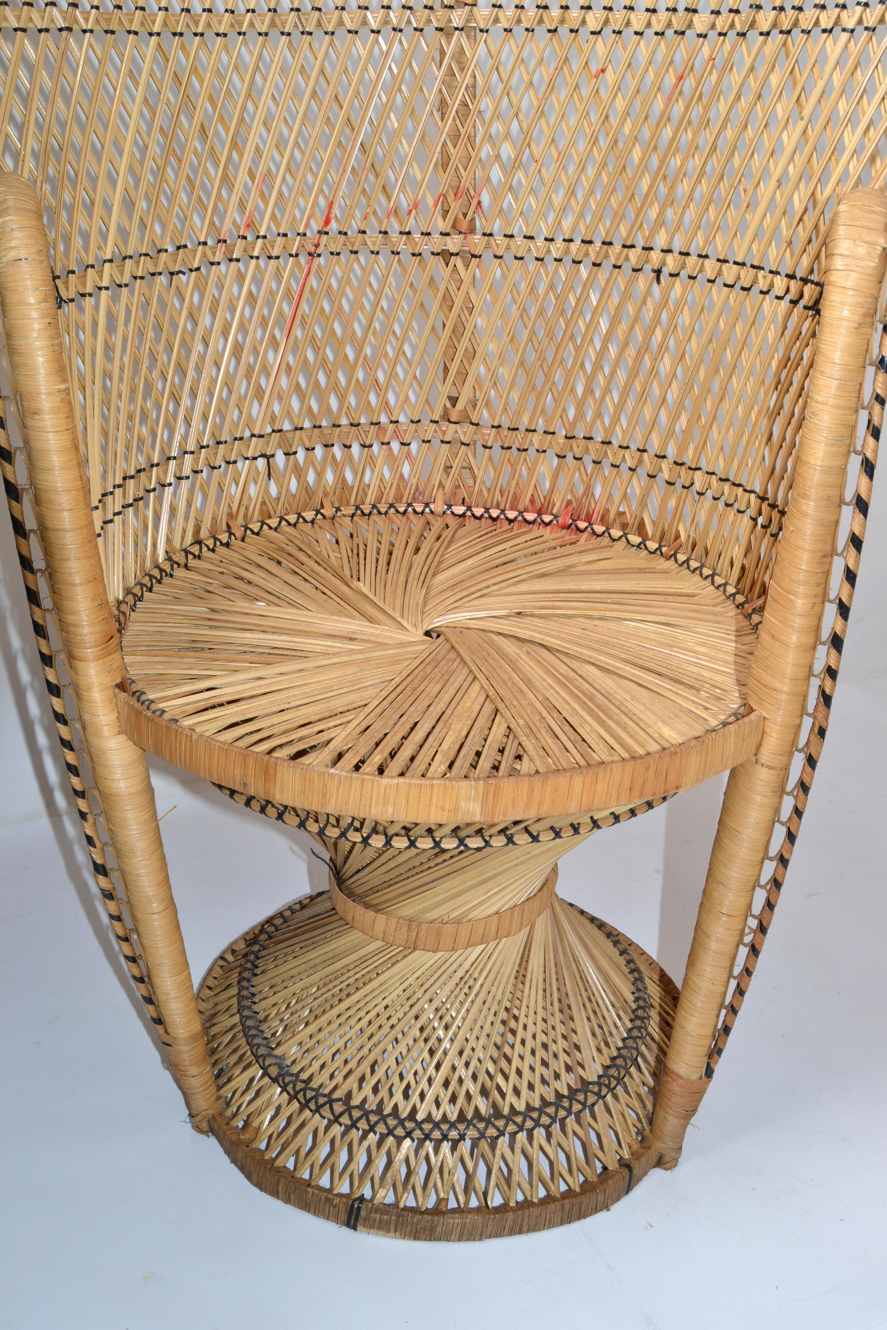Bohemian Vintage Handcrafted Beige & Black Wicker, Rattan, Reed Peacock Chair In Good Condition For Sale In Miami, FL