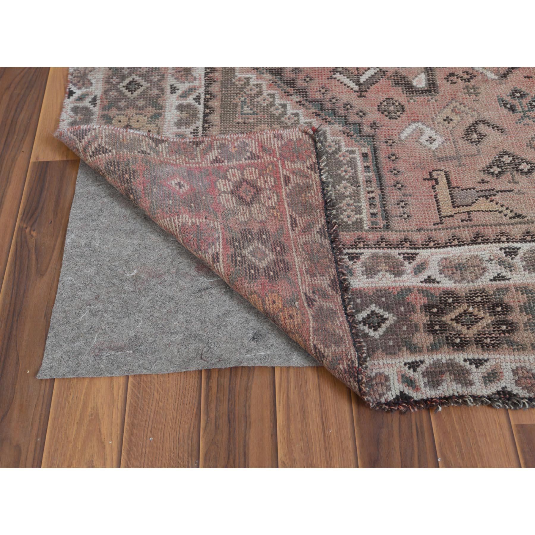 Bohemian Vintage Persian Shiraz Distressed Natural Wool Handmade Rug In Good Condition In Carlstadt, NJ