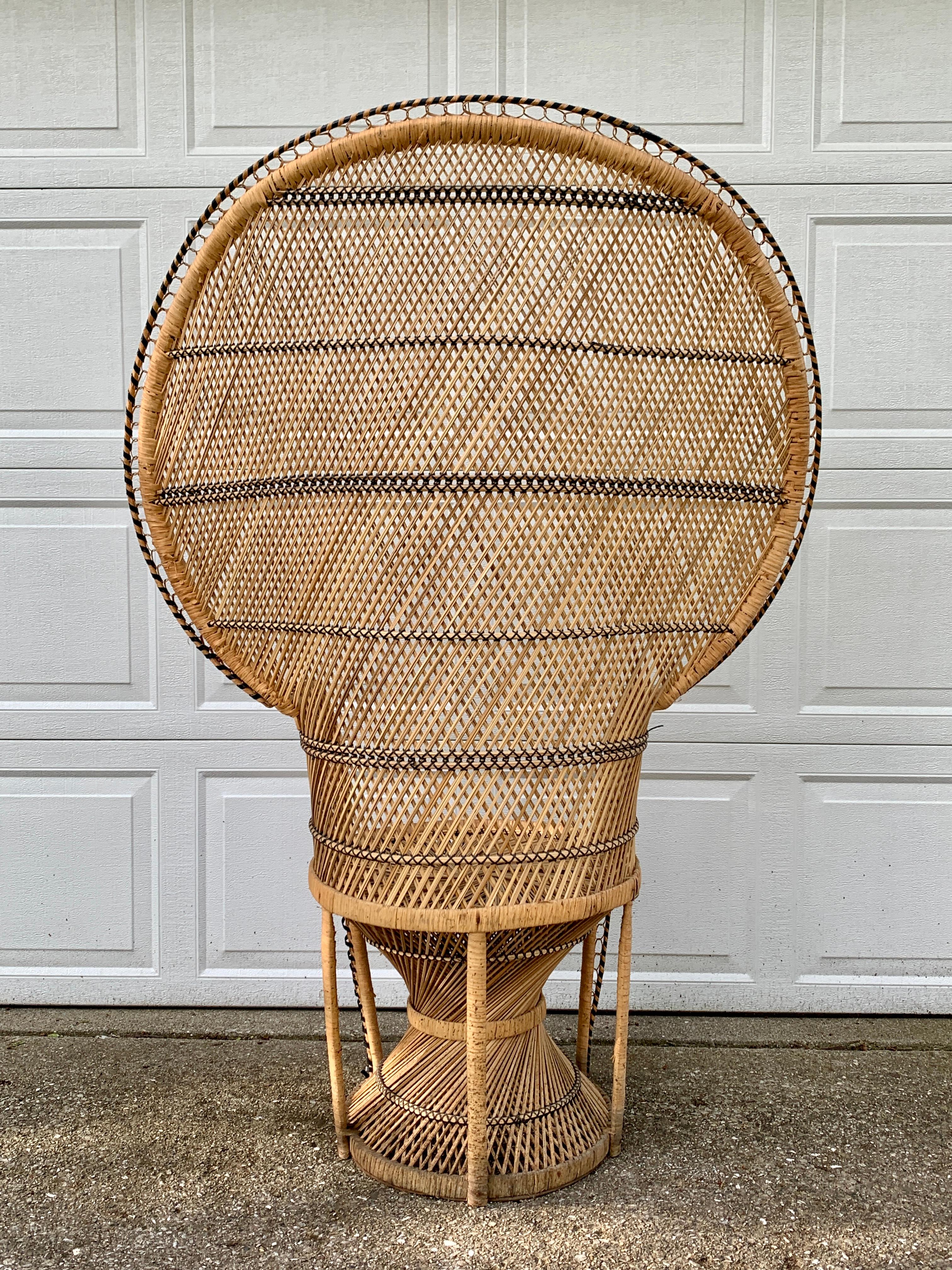 Bohemian Wicker Emanuelle Peacock Chair For Sale 6