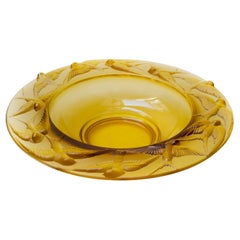 Bohemian yellow glass centerpiece from the 19th century