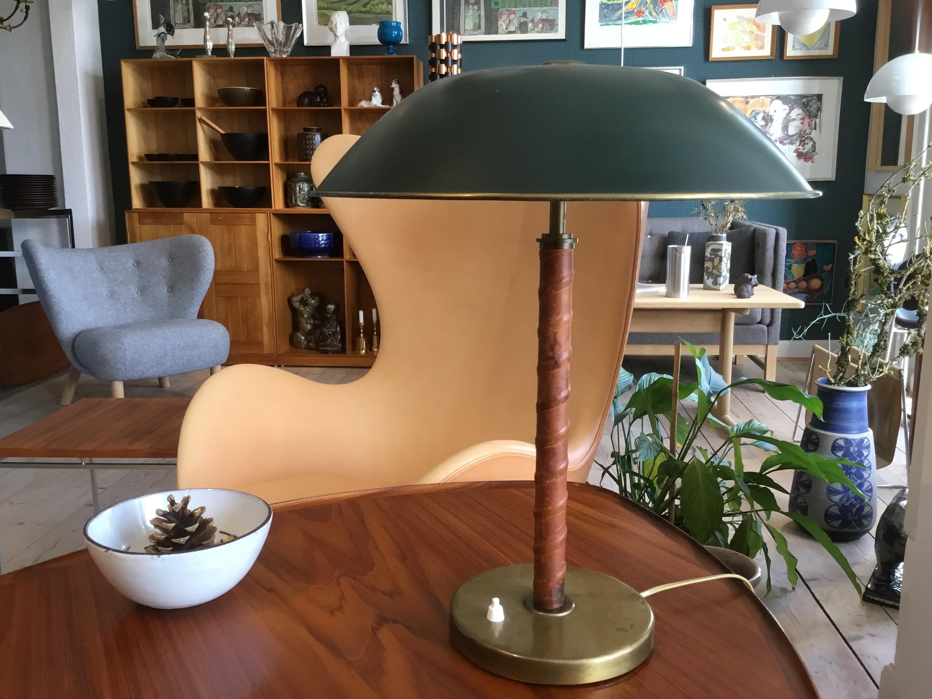 Bohlmarks Brass Desk Lamp Natural Leather for Nordiska Kompaniet, circa 1940 7