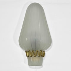 Böhlmarks, Swedish Modern wall lamp 8601, brass & glass, Sweden, 1940s