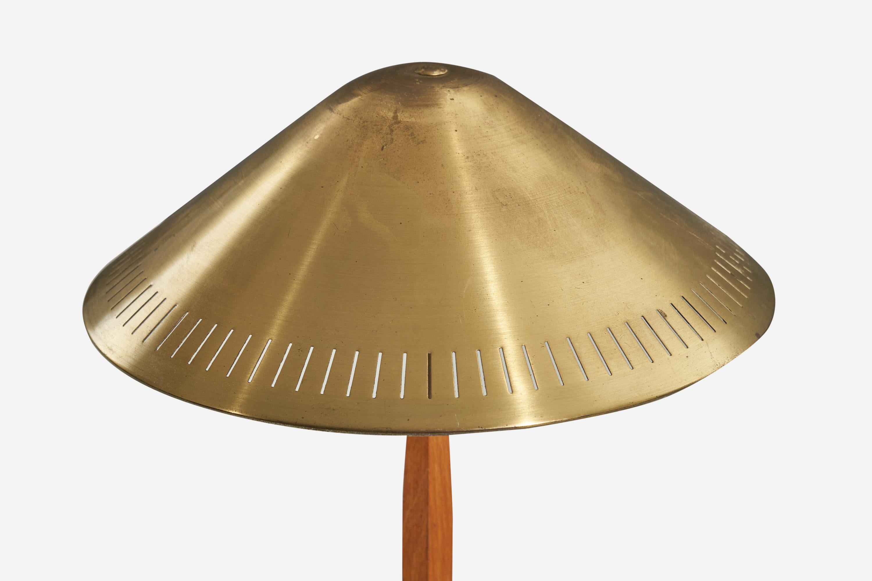 Swedish Böhlmarks, Table Lamp, Brass, Elm, Sweden, 1940s For Sale