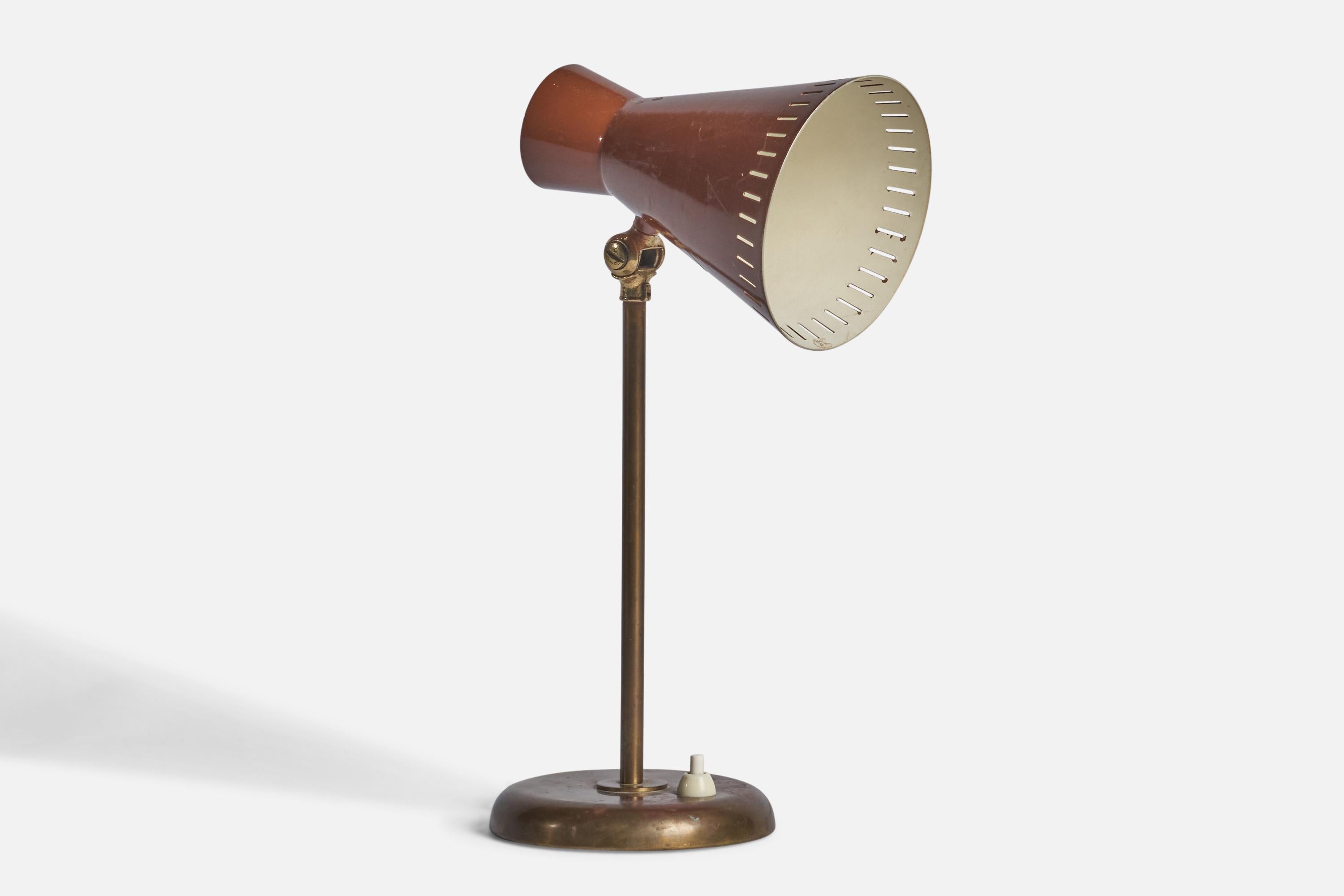 Scandinavian Modern Böhlmarks, Table Lamp, Brass, Metal, Sweden, 1940s For Sale