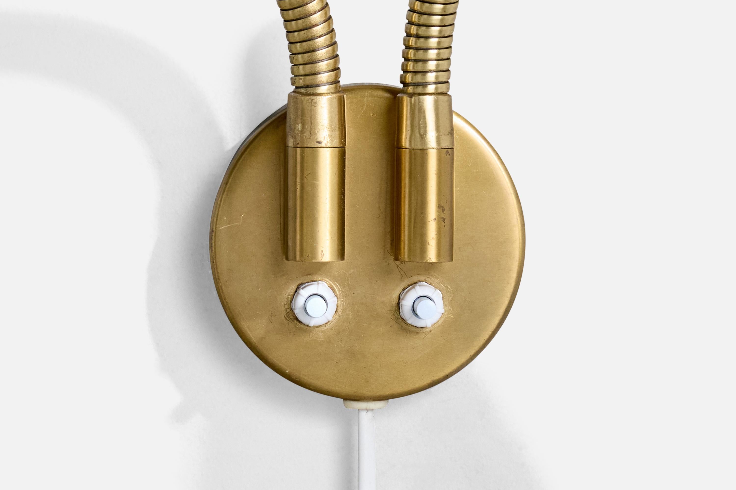 Böhlmarks, Wall Light, Brass, Metal, Sweden, 1940s In Good Condition For Sale In High Point, NC