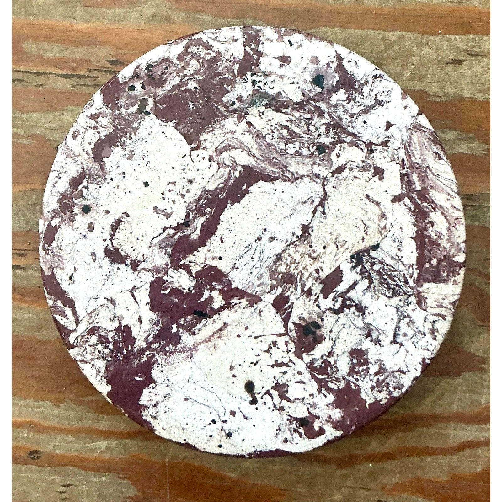 Organico moderno Plinto di Scagliola in gesso pigmentato artigianale Boho in vendita