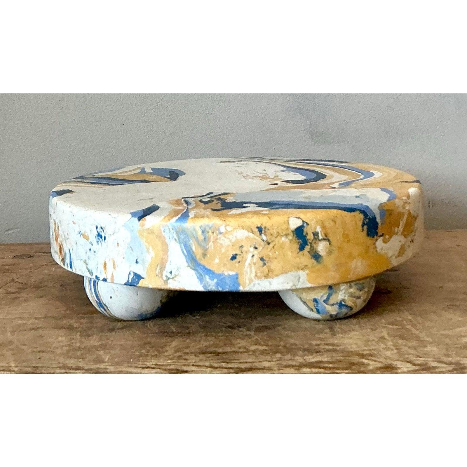 Plinto di Scagliola in gesso pigmentato artigianale Boho In condizioni buone in vendita a West Palm Beach, FL