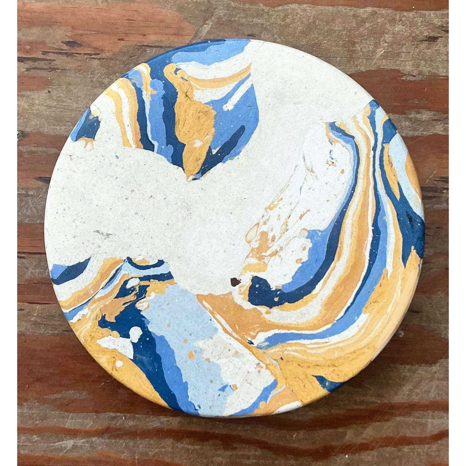 Plinto di Scagliola in gesso pigmentato artigianale Boho in vendita 1