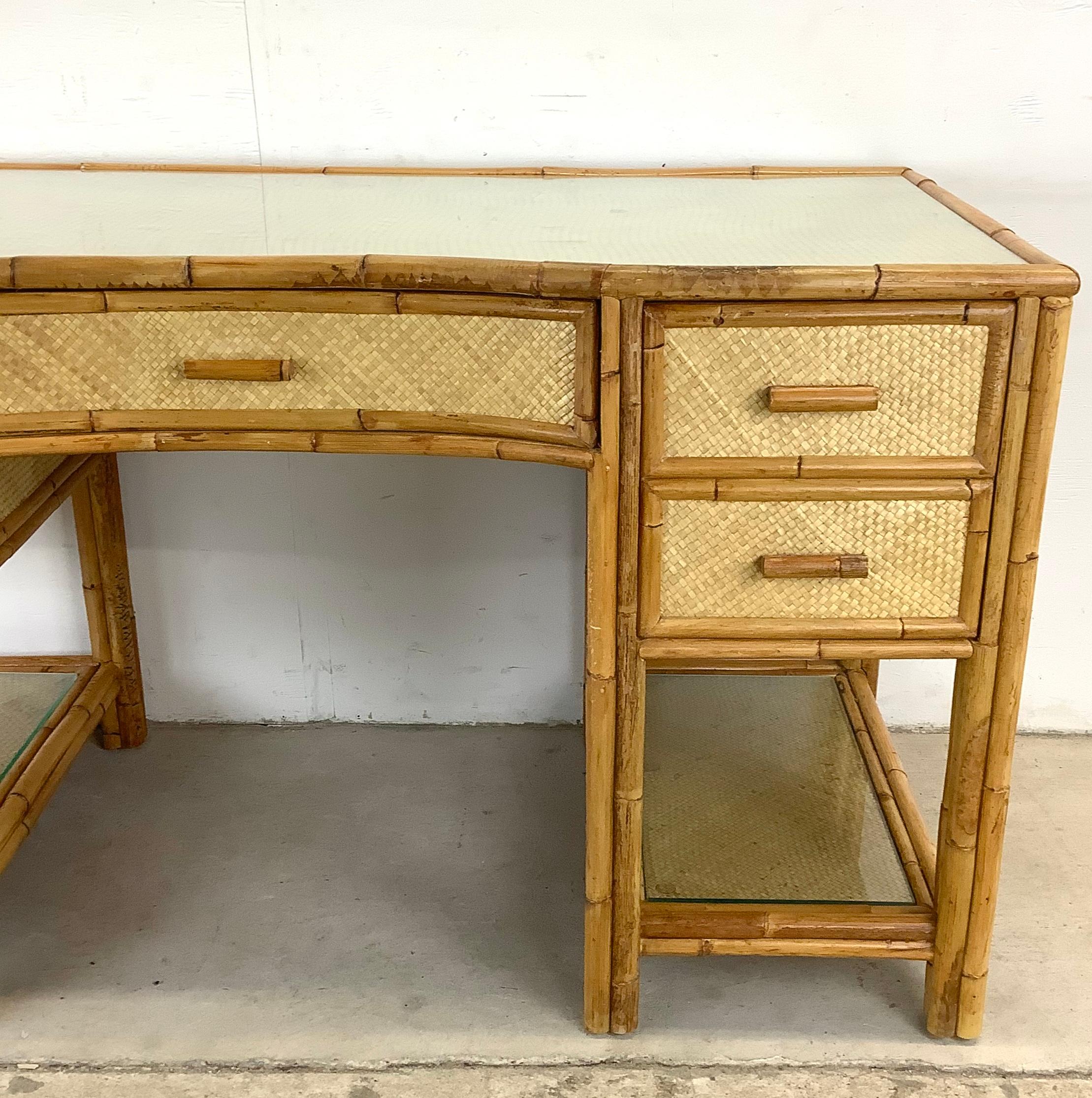 Boho British Colonial Bamboo & Rattan Desk In Good Condition For Sale In Trenton, NJ