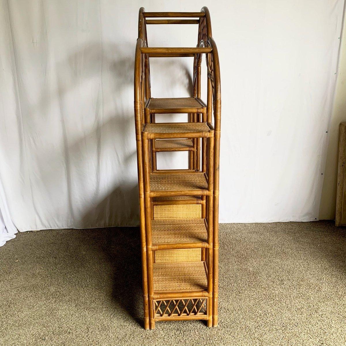 Boho Chic Arch Top Rattan Etagere im Angebot 2