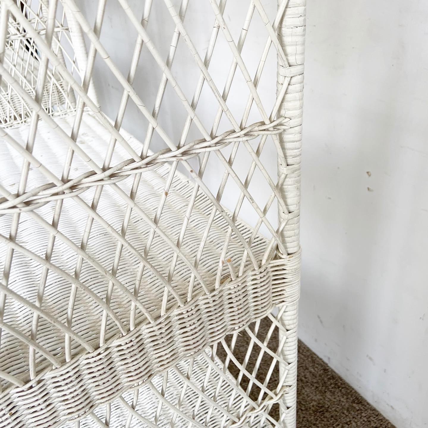 Boho Chic Arch Top White Wicker Rattan Étagères - a Pair In Good Condition For Sale In Delray Beach, FL
