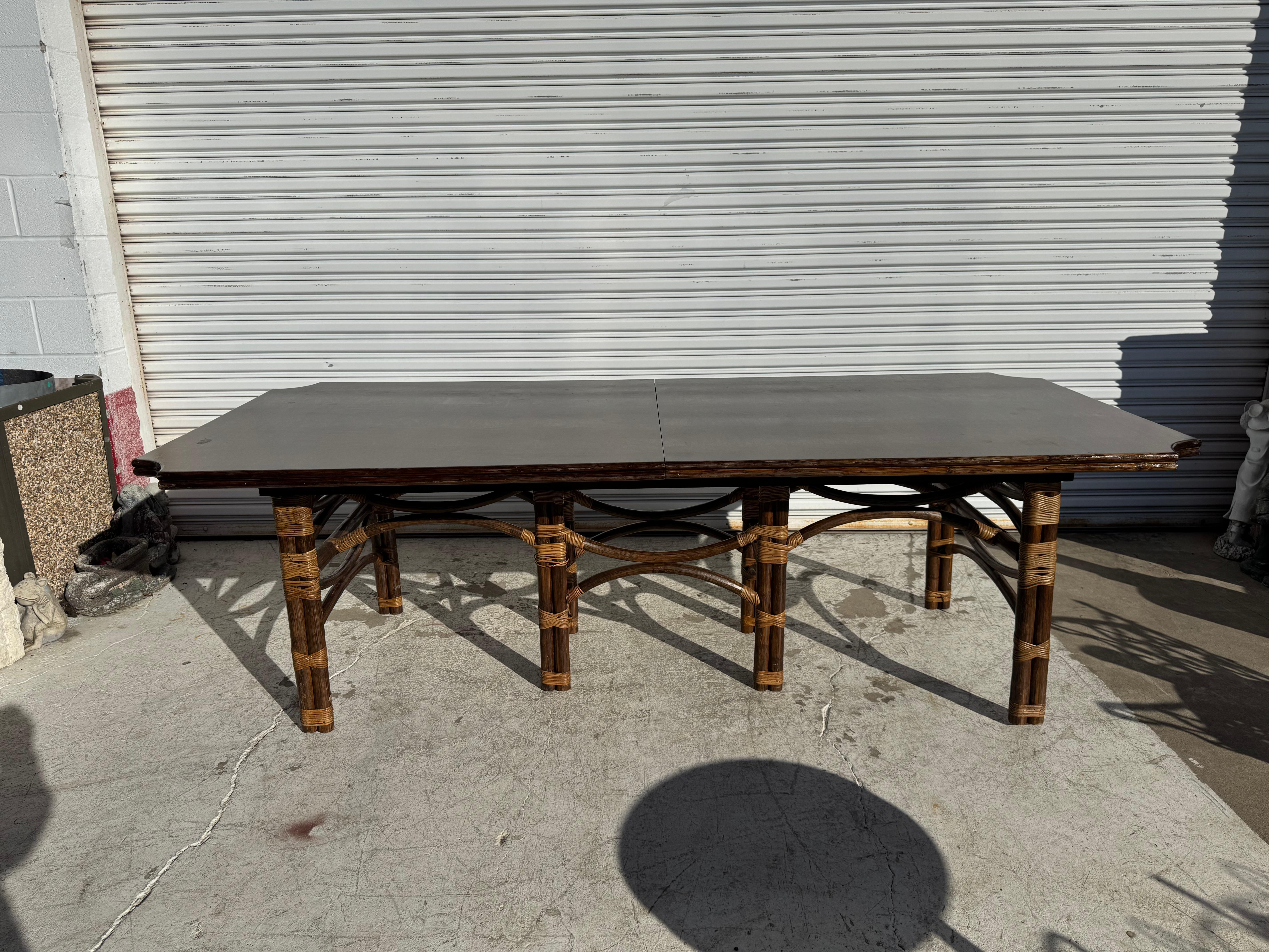 Boho Chic Bamboo and Teak Dining Table with Butterfly Leaf Moderno de mediados de siglo en venta
