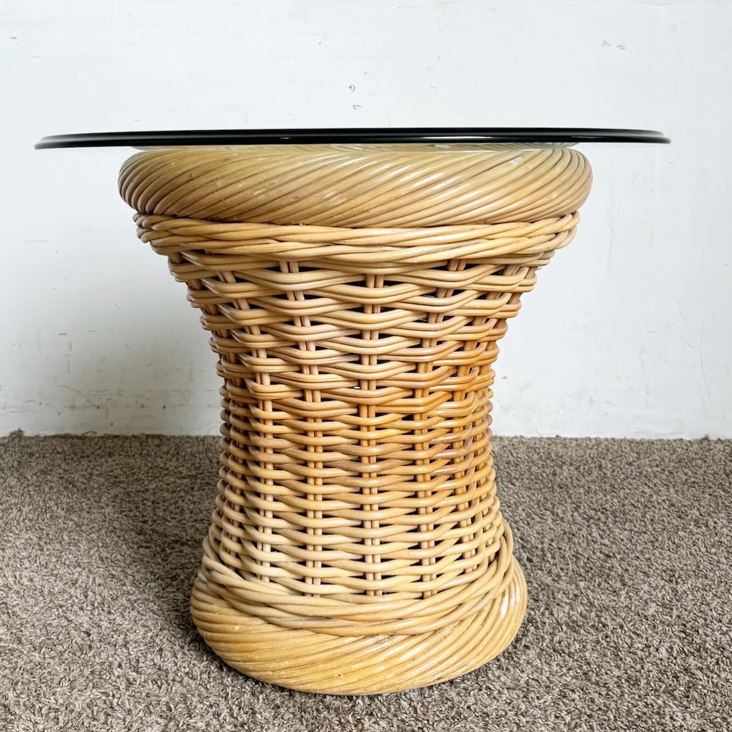 Boho Chic Bamboo Pencil Reed Wicker Glass Top Side Table In Good Condition For Sale In Delray Beach, FL