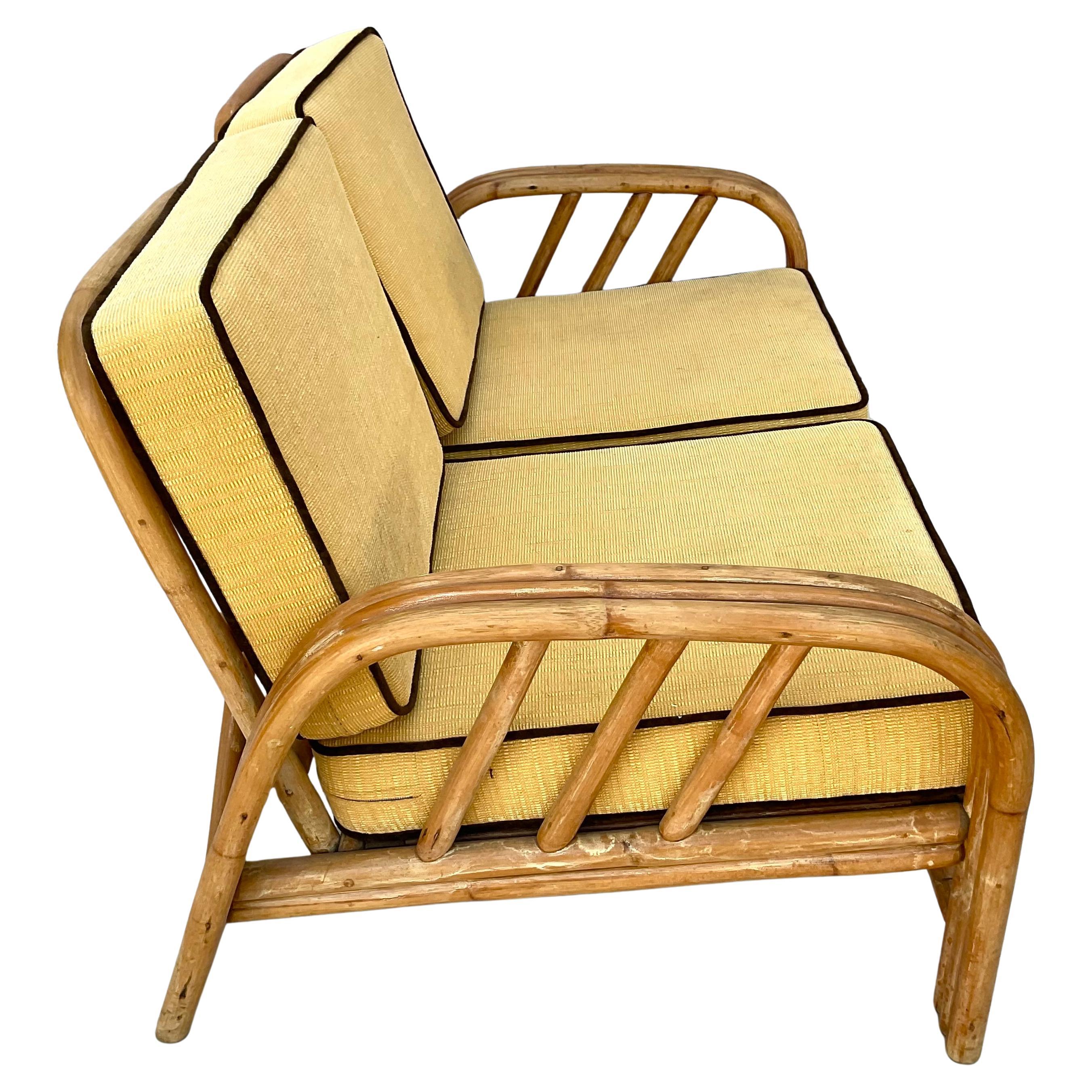 Loveseat de ratán de bambú de mediados de siglo Boho Chic en venta 2