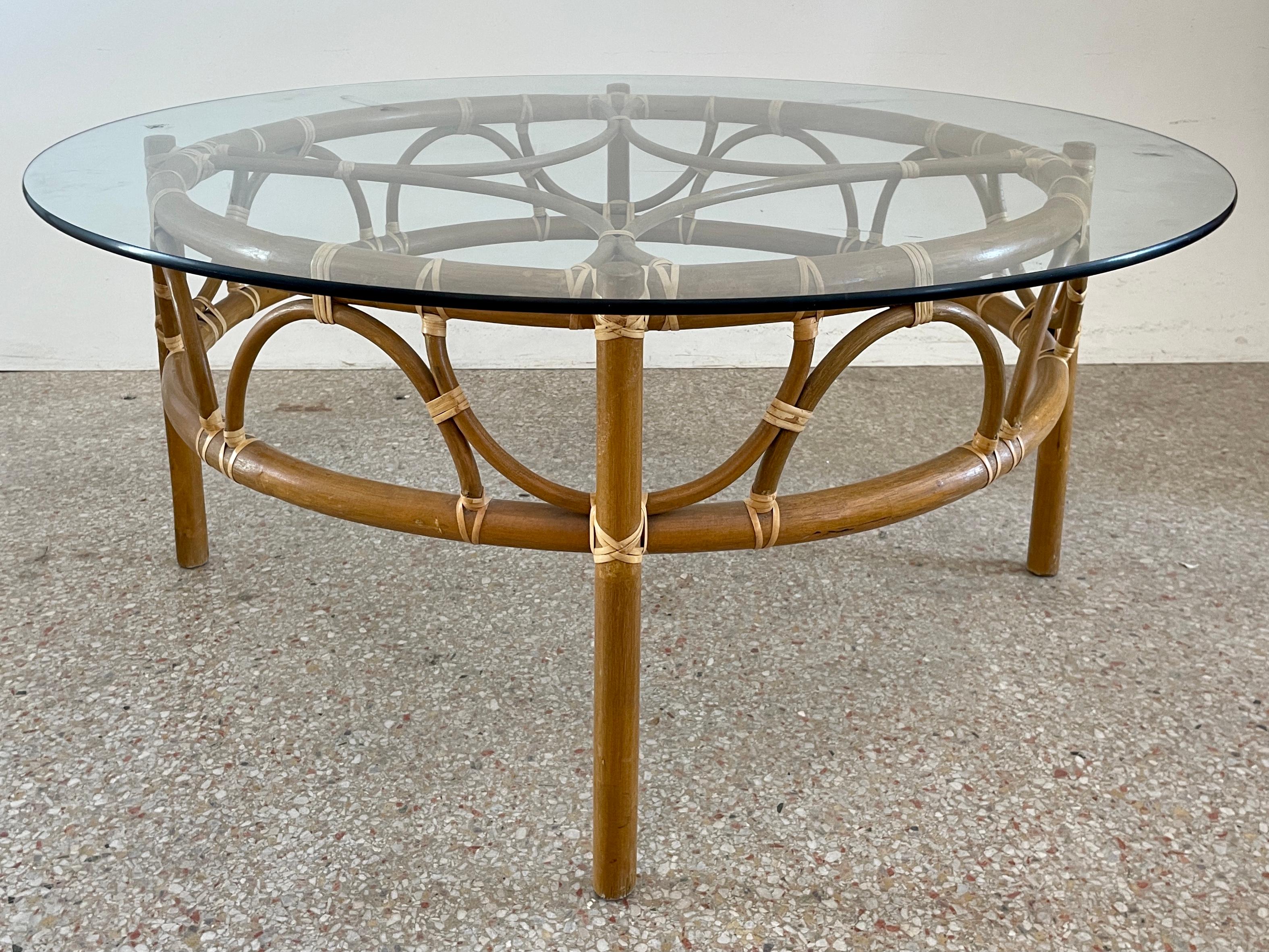 table basse ronde bambou