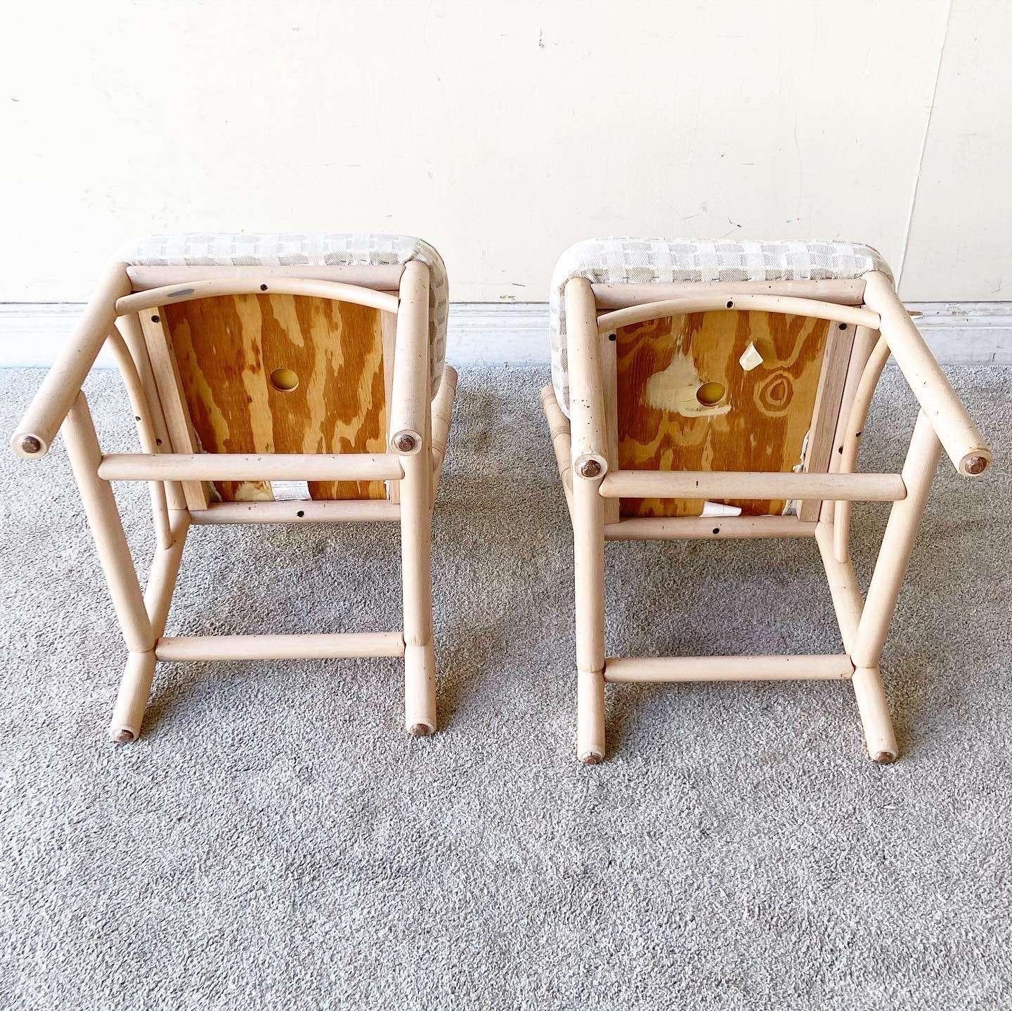 Chaises de salle à manger bohème chic en bois cintré et rotin de style Chippendale en vente 3