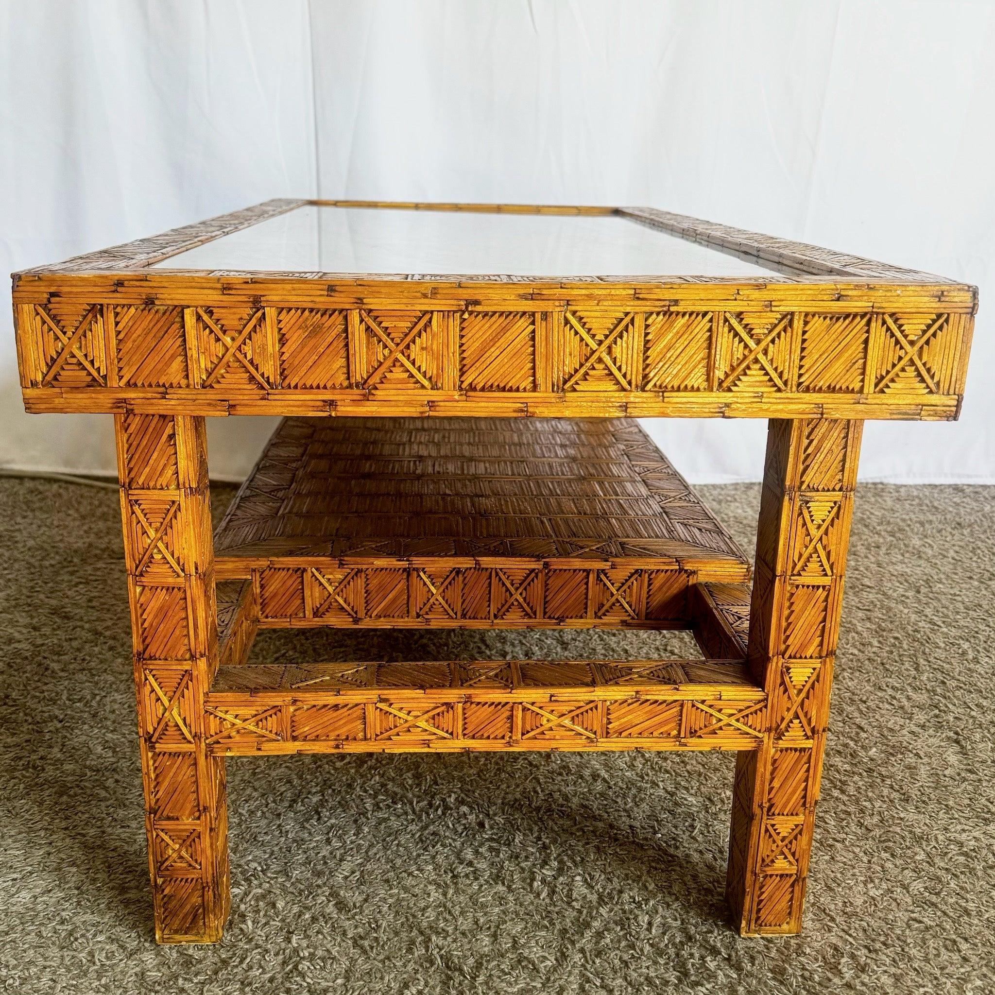 Table basse Boho Chic en bâtons d'allumettes brûlées Folk Art en vente 3
