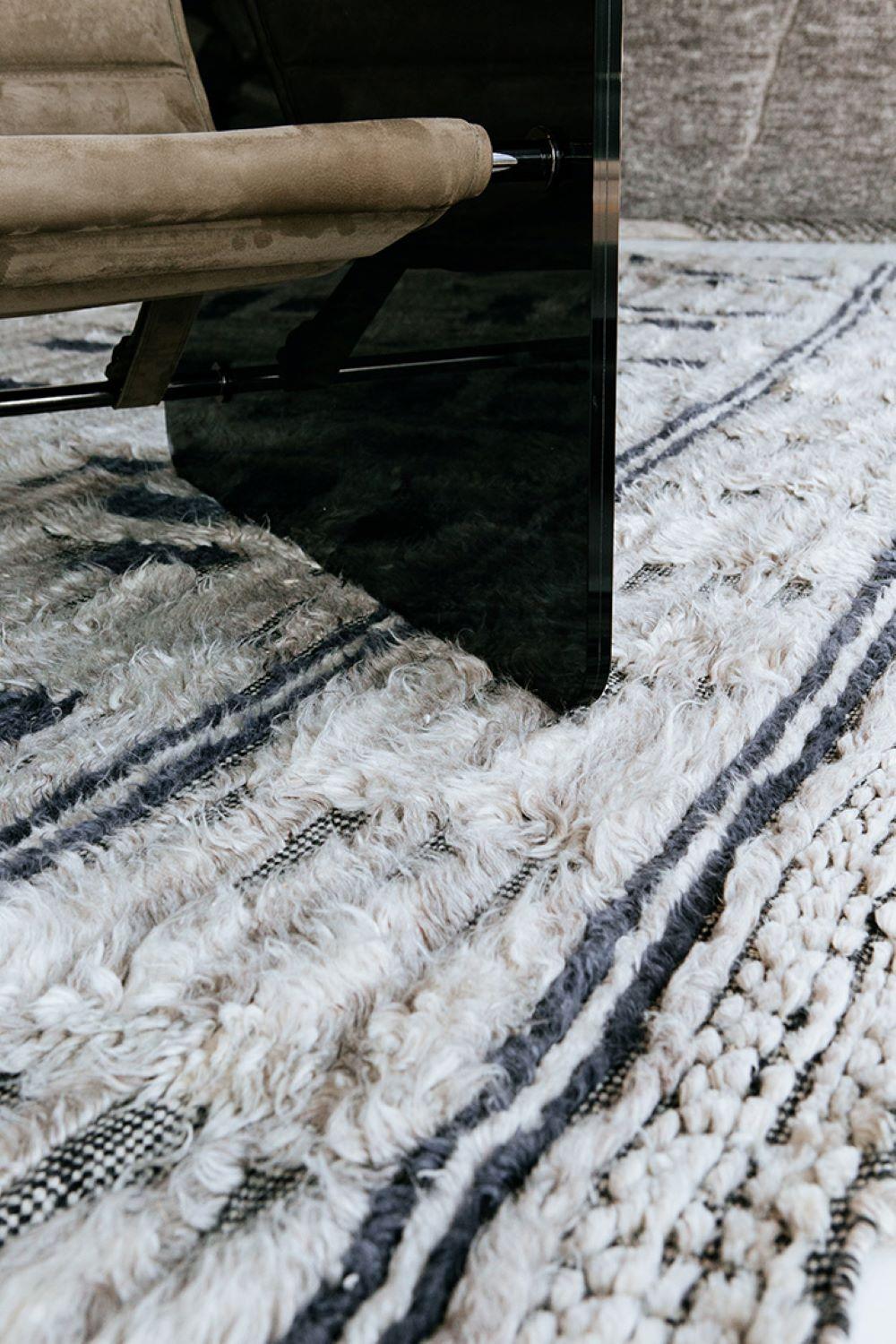 Fashion forward and trendy, Nazmiyal’s modern rug collection is made using only the highest quality materials. The best designers have come together to create a collection with today’s decor in mind. Easy to maintain, stylish, and current, modern