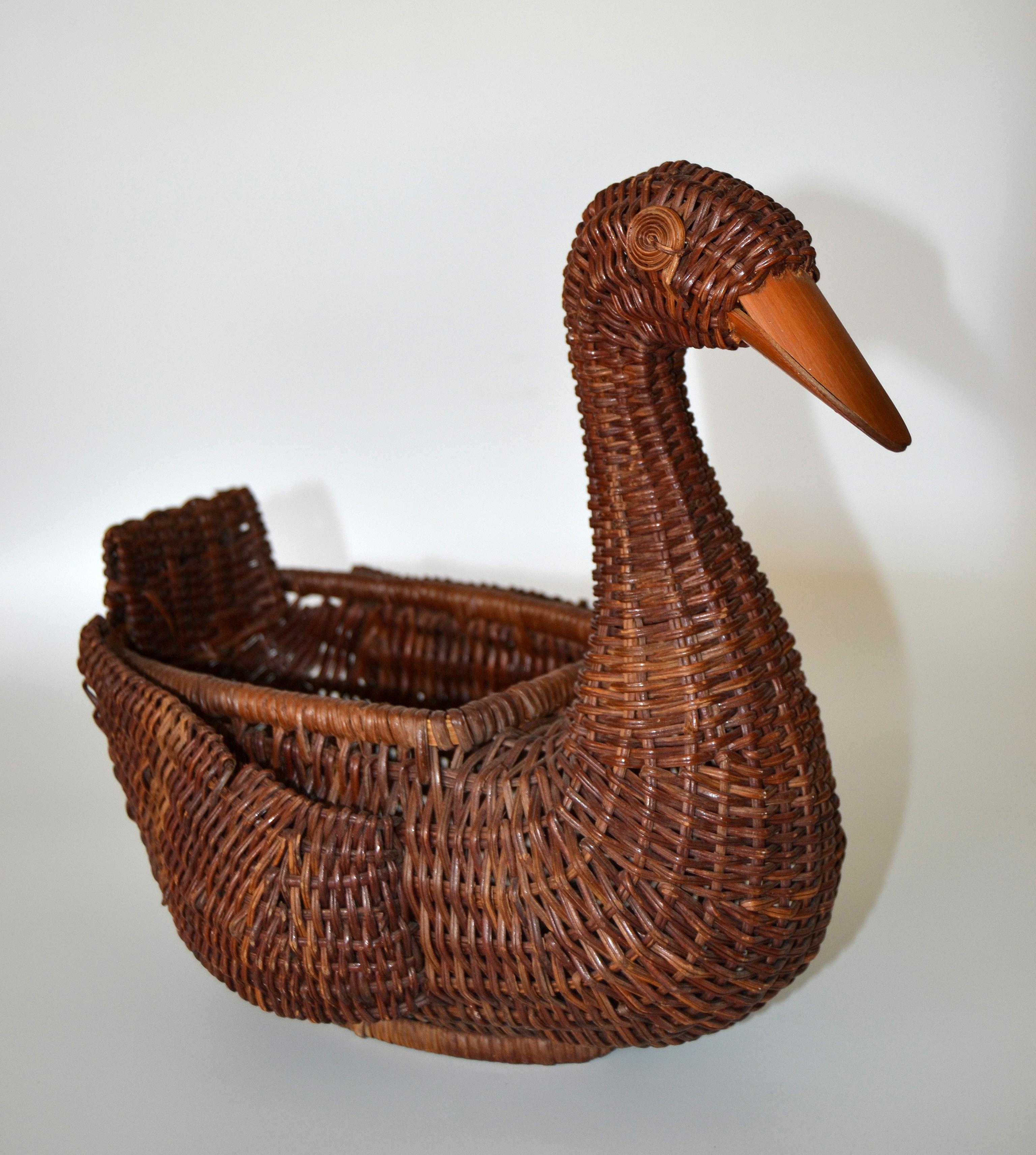 Bohemian Boho Chic Decorative Handcrafted Woven Reed Brown Duck Basket, Animal Sculpture 