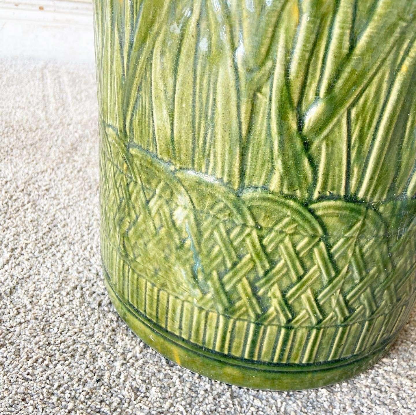 Vase de sol Boho Chic en terre cuite émaillée verte et orange en vente 2