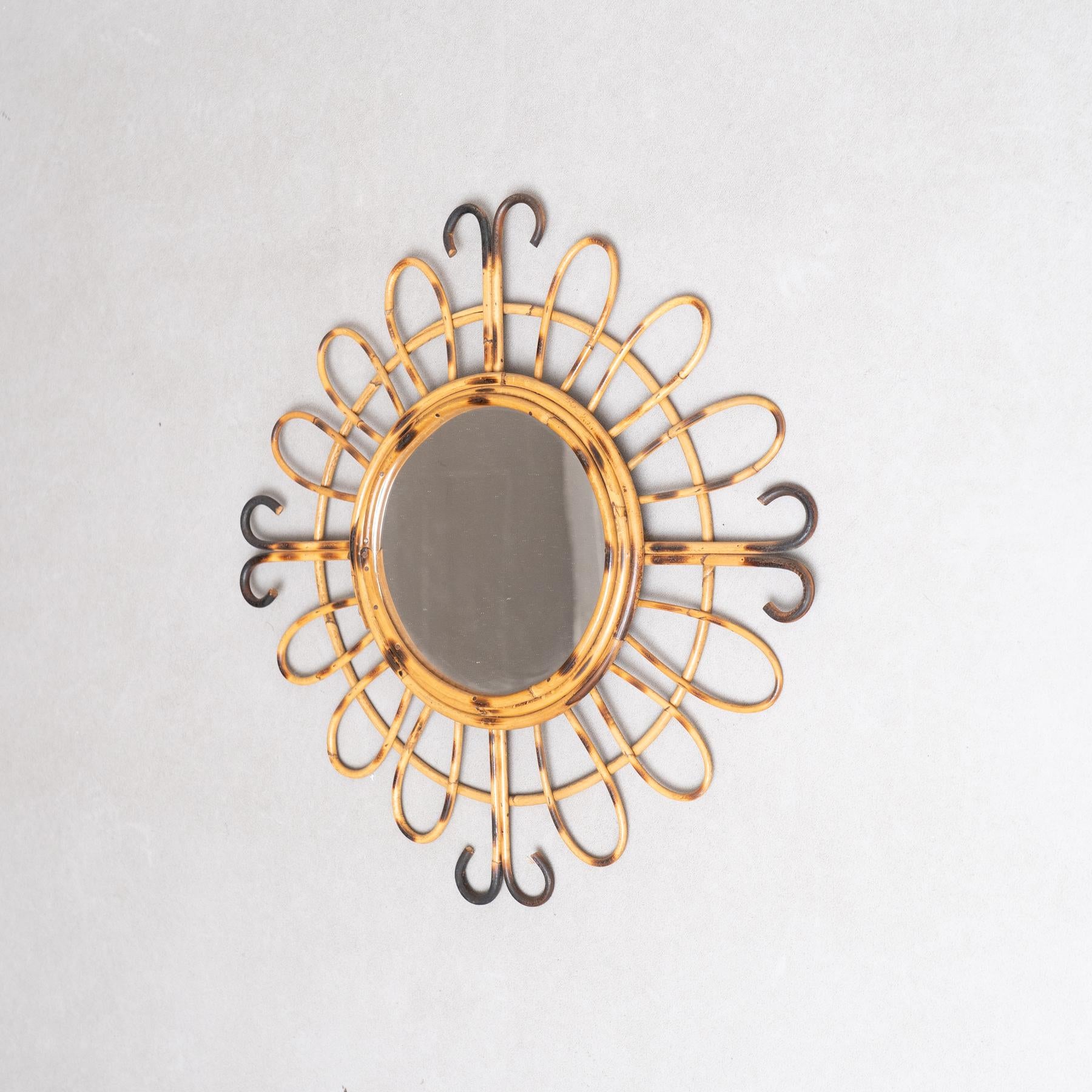 Espejo de pared boho chic de bambú de mediados de siglo, estilo Riviera Francesa, años 60 Francés en venta