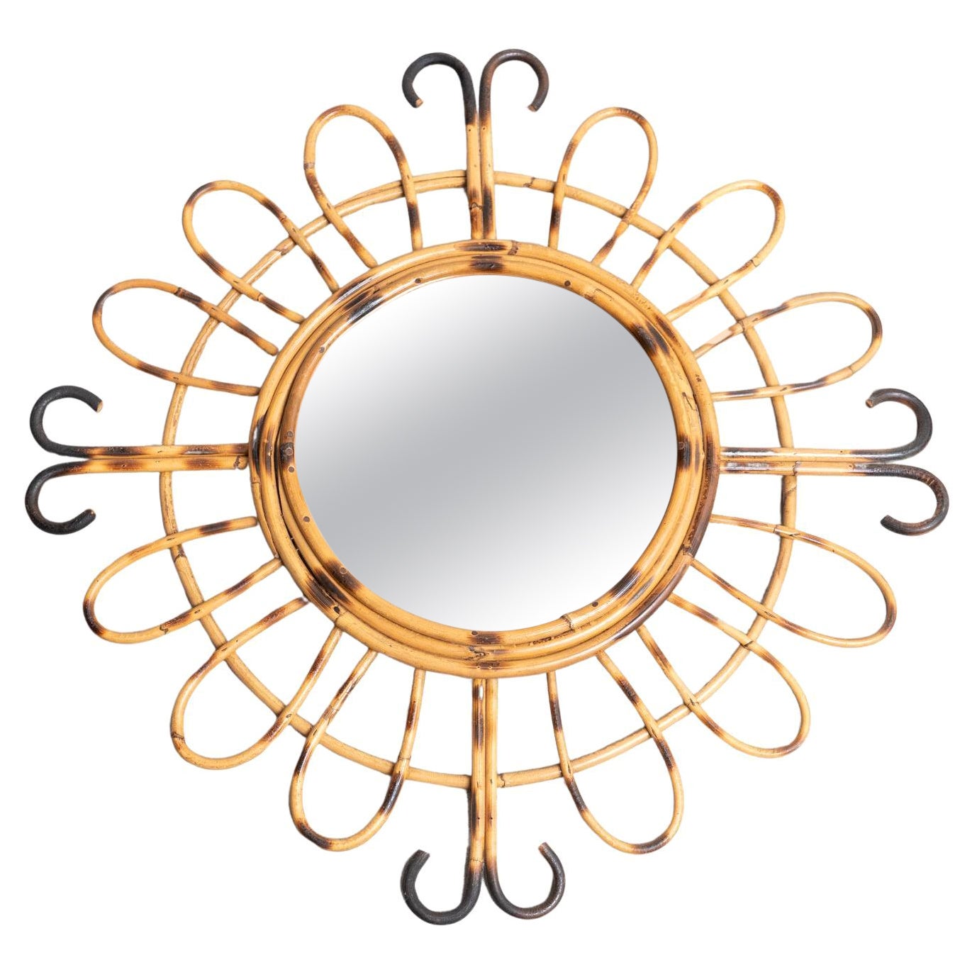 Miroir mural Sunburst de style Boho Chic du milieu du siècle dernier, France Riviera, années 1960