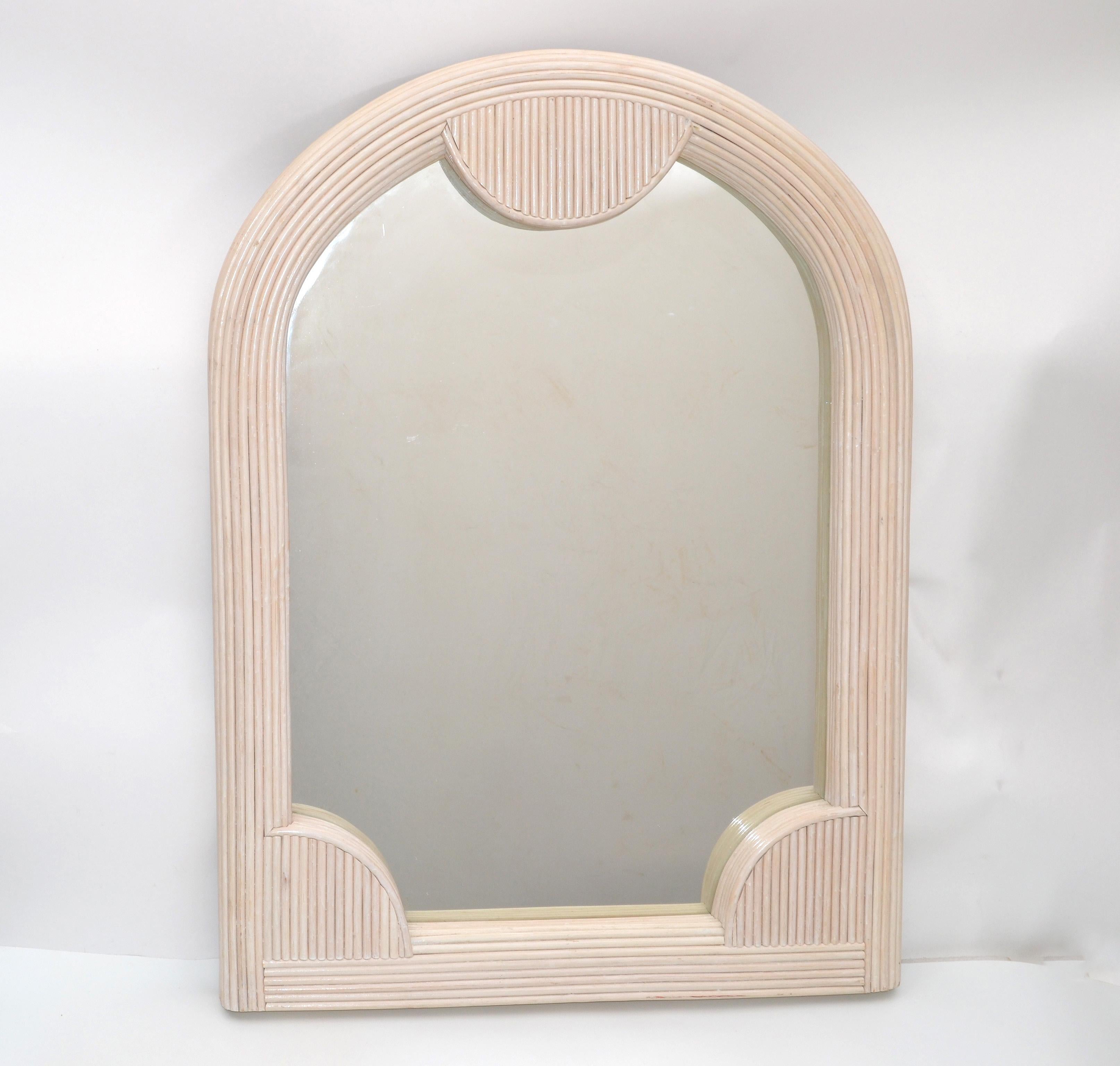 Bohemian style Mid-Century Modern arch shaped handmade white washed pencil reed wall mirror.
The mirror is woven with pencil reed and has wooden backing.
Great for the sunroom.
Mirror size: 29.5 x 23 inches.