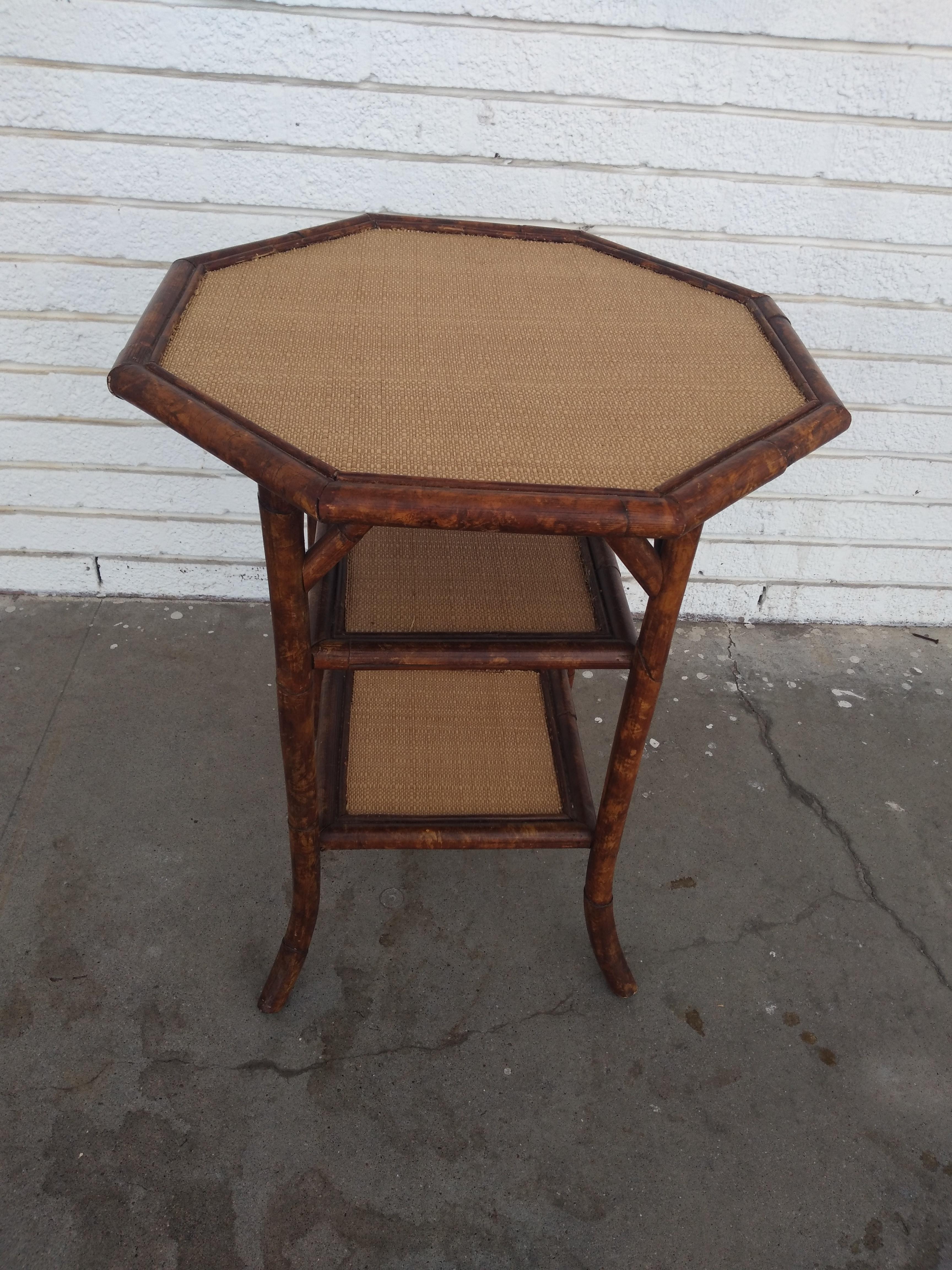Bambou Table d'appoint octogonale style Boho Chic en vente