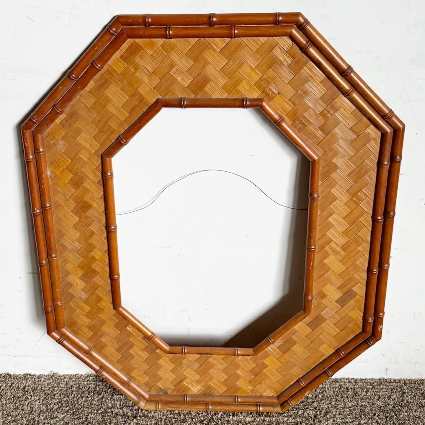 The Boho Octagonal Herringbone Frame is a unique blend of bohemian style and classic design. Featuring an octagonal shape and intricate herringbone pattern, it's perfect for showcasing photos, art, or mirrors. The frame fits items measuring