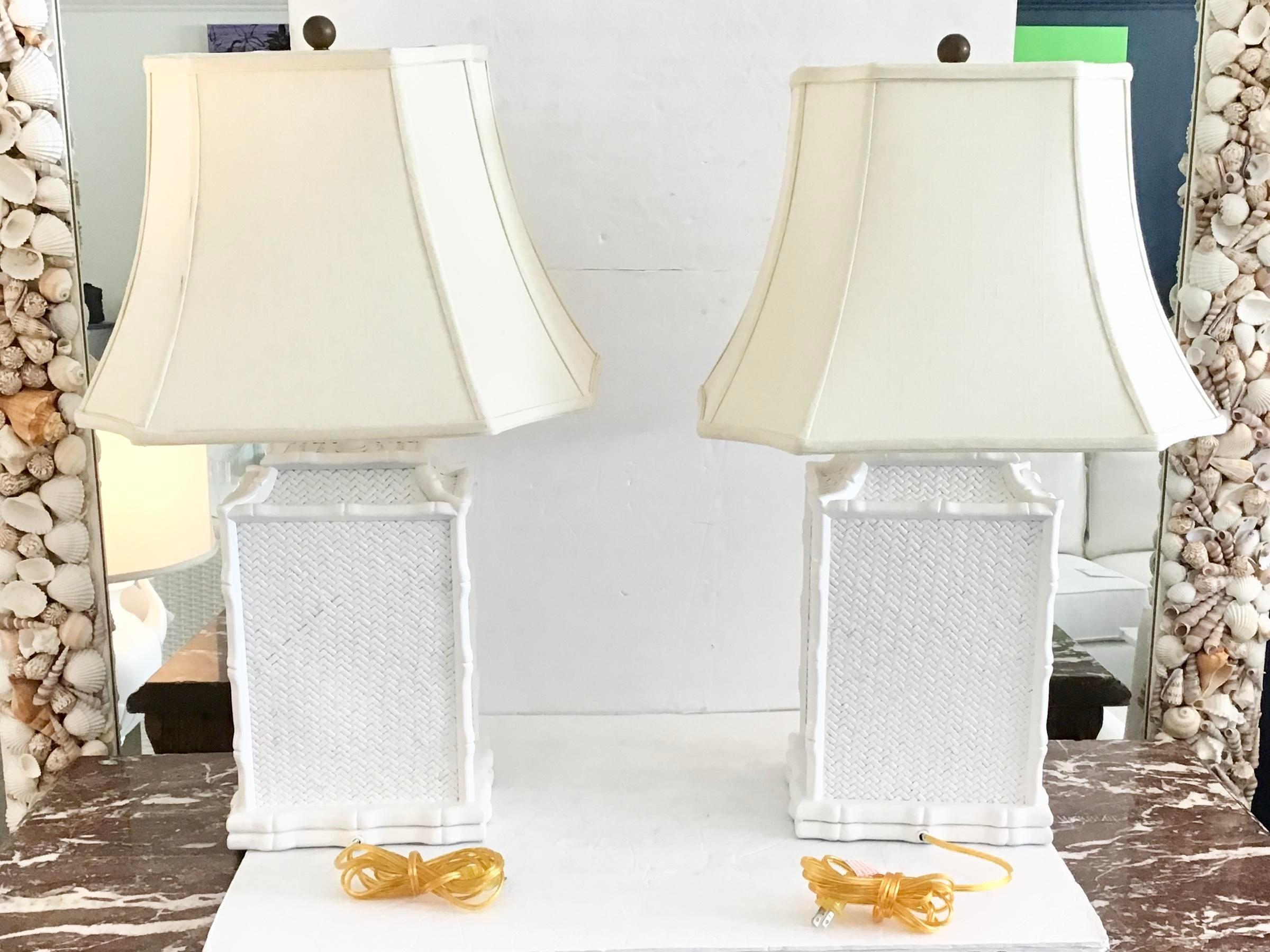 Boho Chic Pagoda Rattan Bamboo Table Lamps, a Pair In Good Condition For Sale In Los Angeles, CA