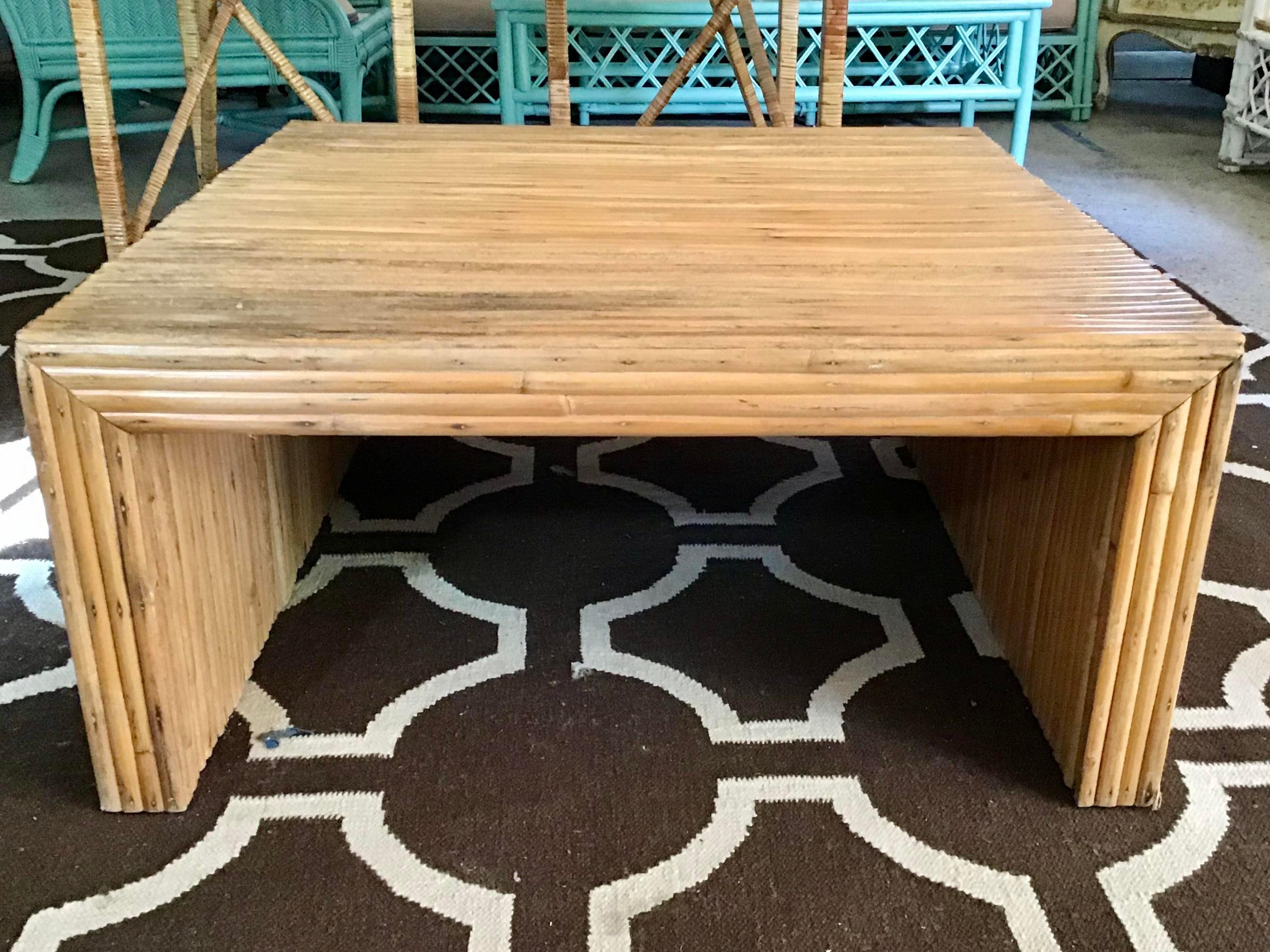 Boho Chic Pencil Reed Rattan Square Modern Parsons Style Coffee Table In Good Condition In Los Angeles, CA