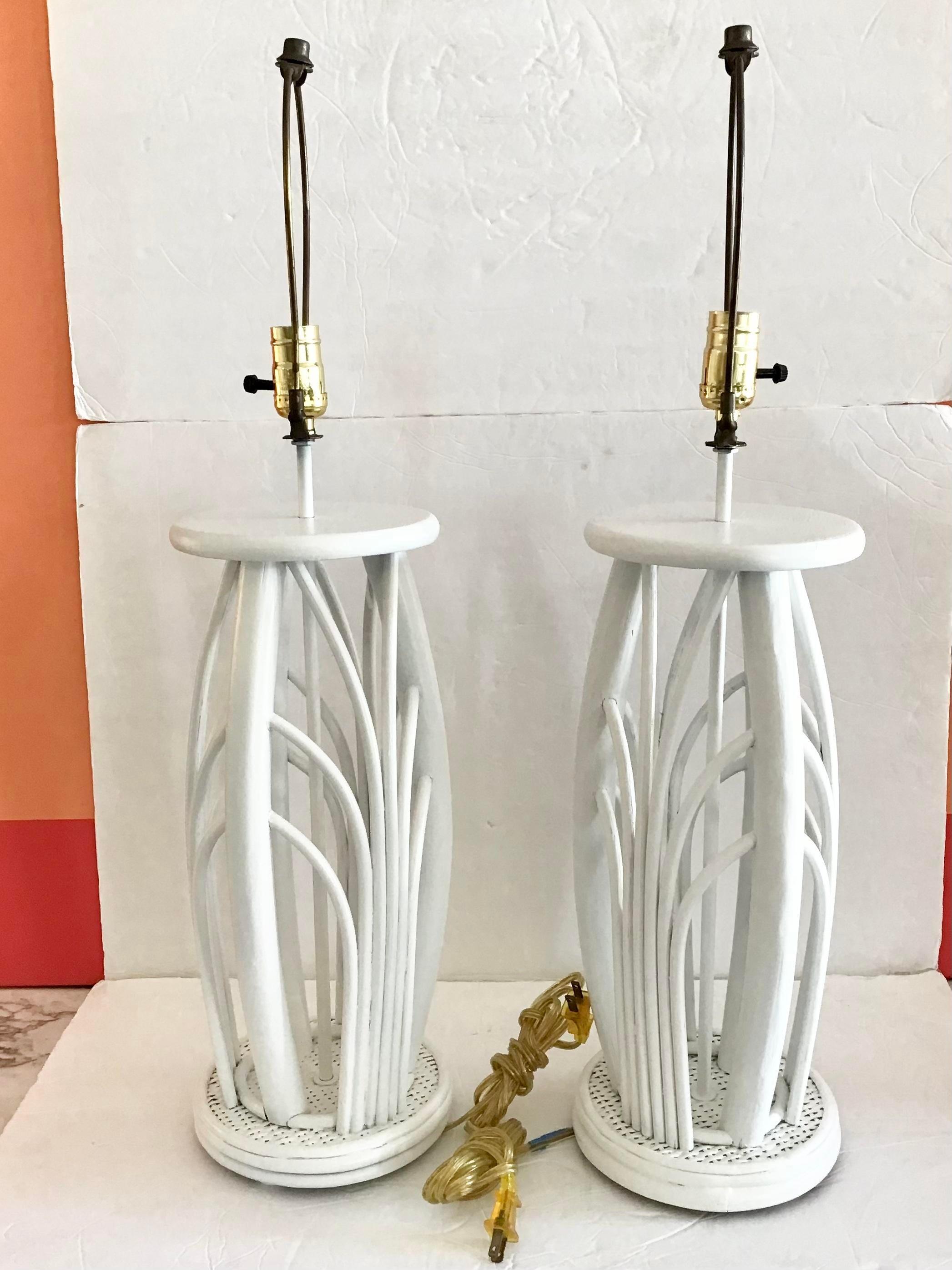 Boho Chic Pencil Reed Table Lamps, a Pair In Good Condition For Sale In Los Angeles, CA