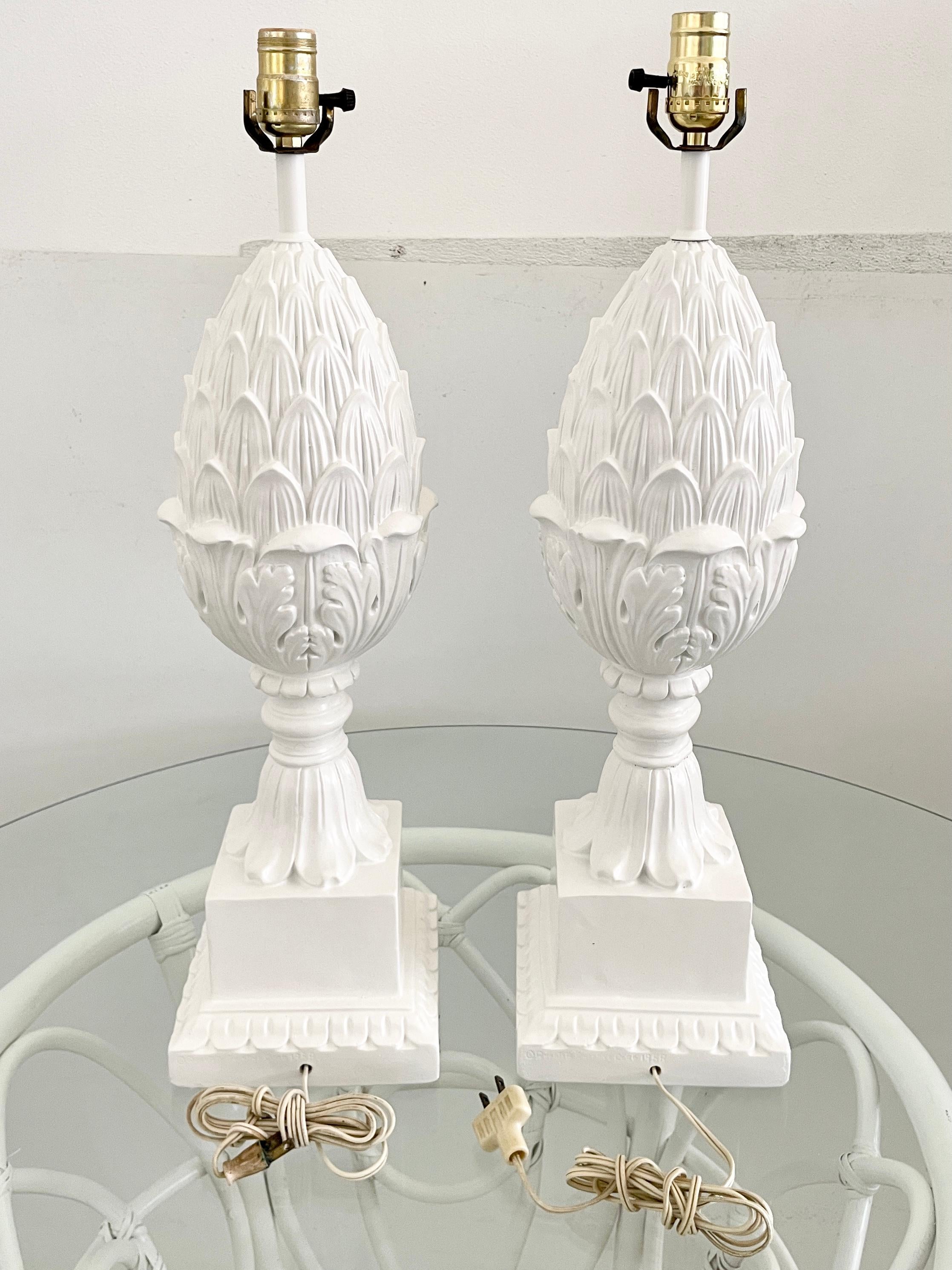 Boho Chic Pineapple Table Lamps, a Pair In Good Condition For Sale In Los Angeles, CA