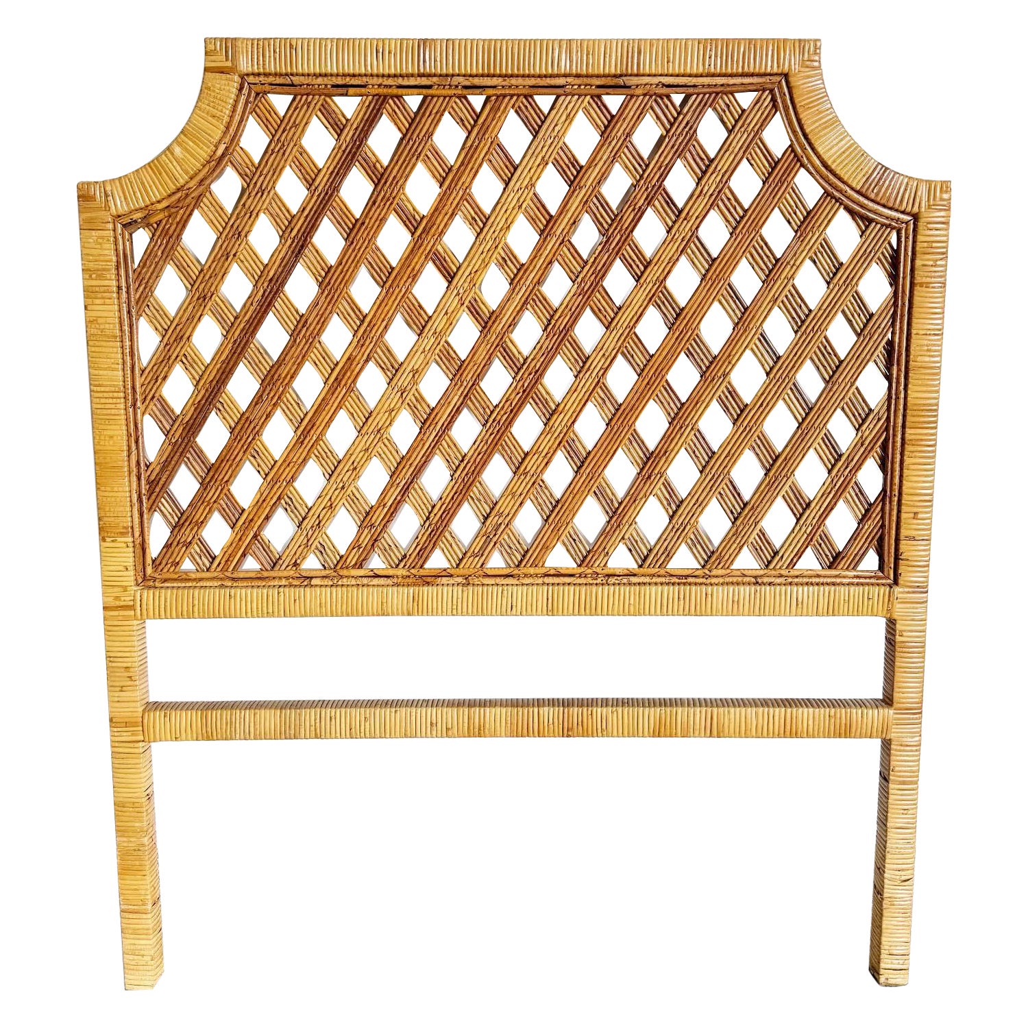 Testiera gemella in rattan e canna di Boho Chic in vendita
