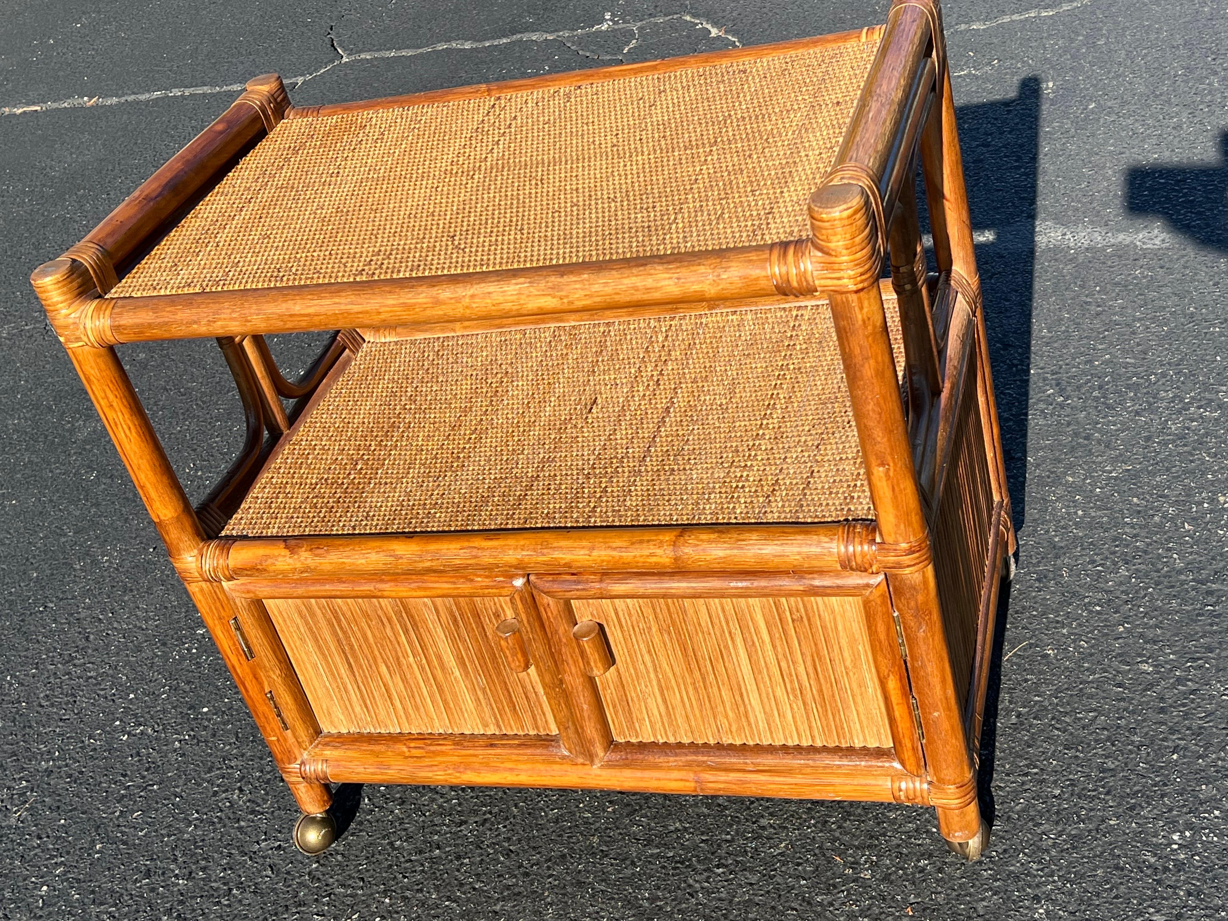 Boho Chic Rattan and Wicker Bar Cart In Good Condition For Sale In Redding, CT