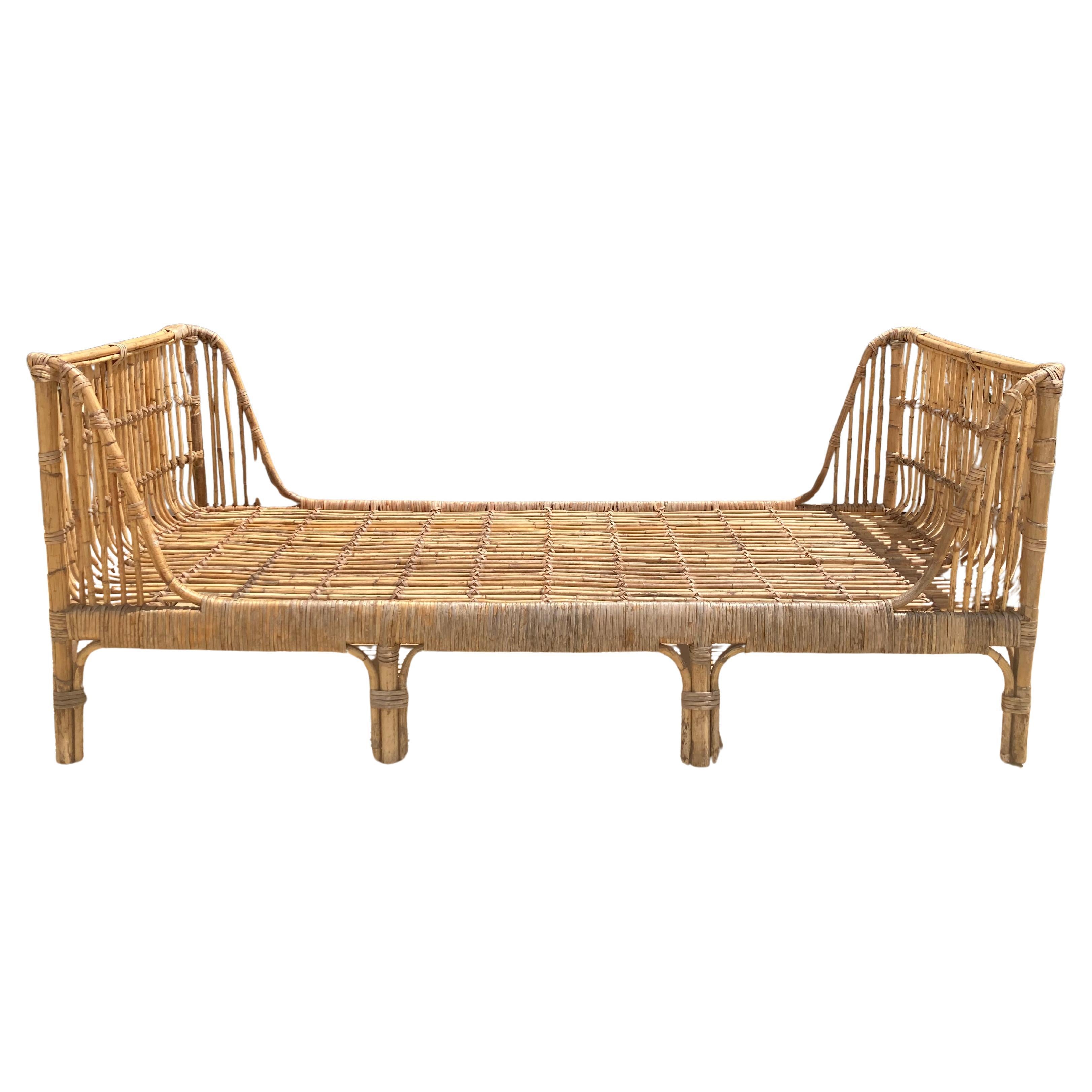 Cama de día de ratán boho chic