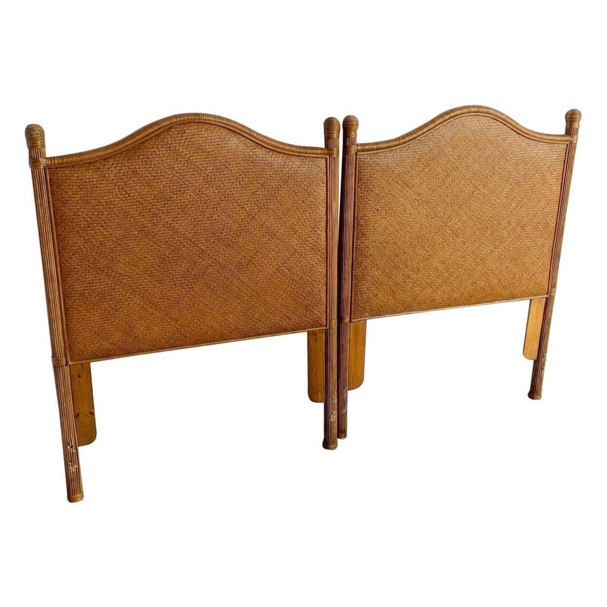 Boho Chic Schilf und Wicker Twin Kopfteile - ein Paar im Angebot